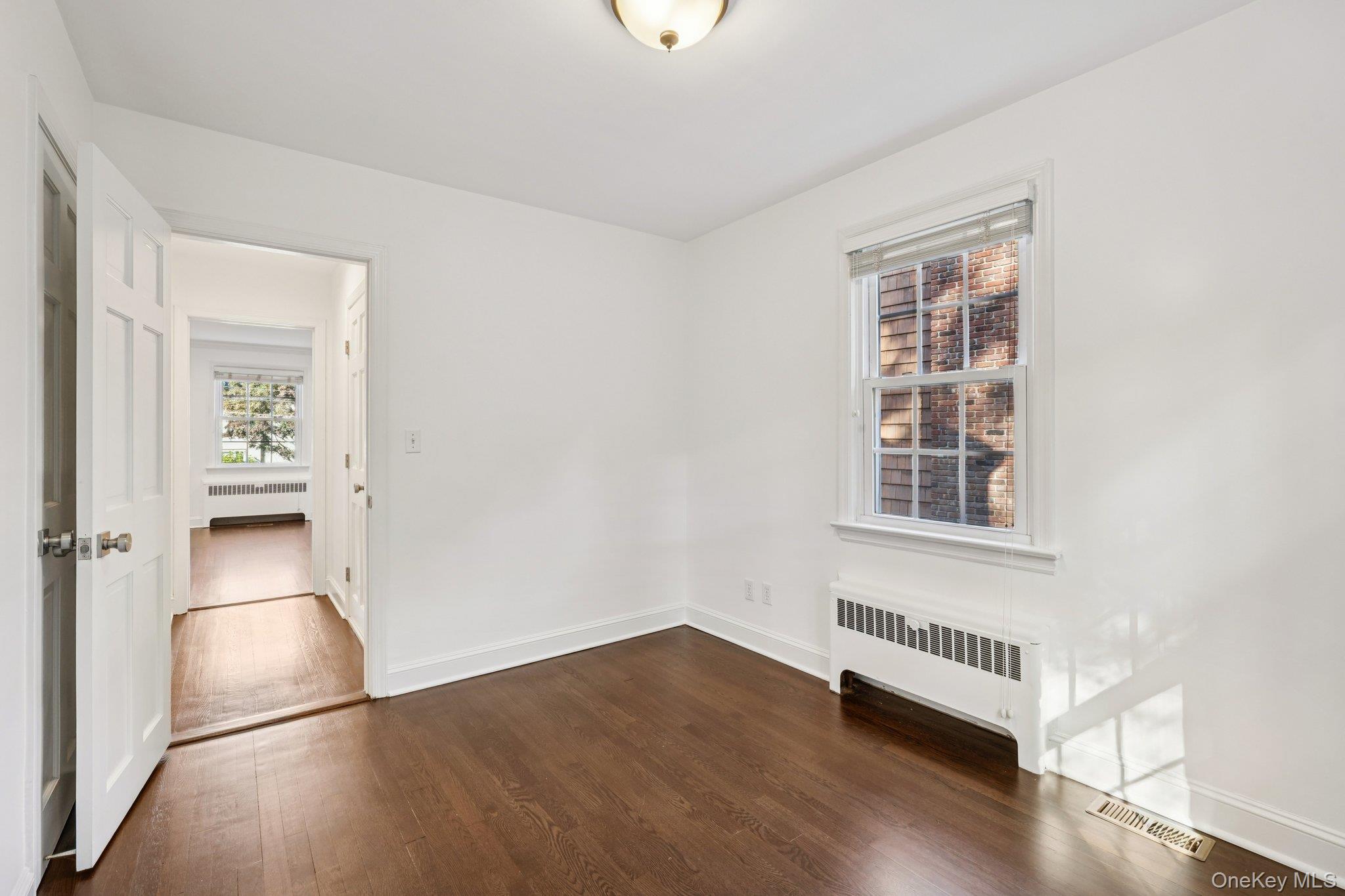 #20 photo, 71 Tamarack Road, Rye Brook , NY 10573