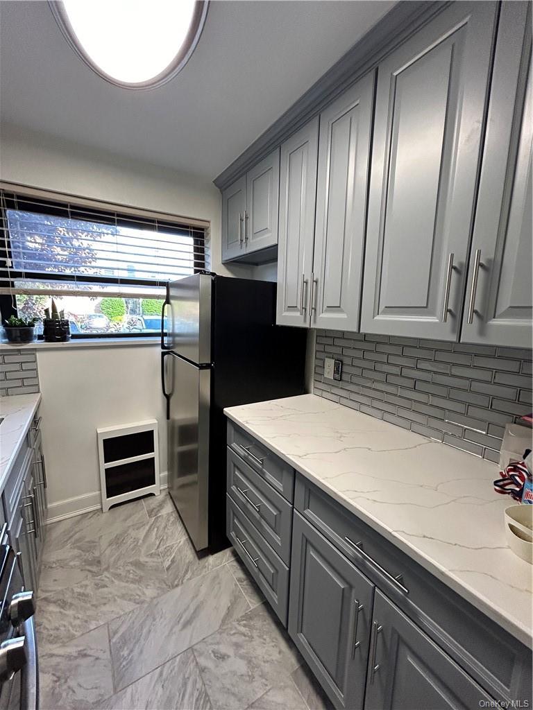 #4 photo, 25 Shady Glen Court, 纽约州 New Rochelle , NY 10805