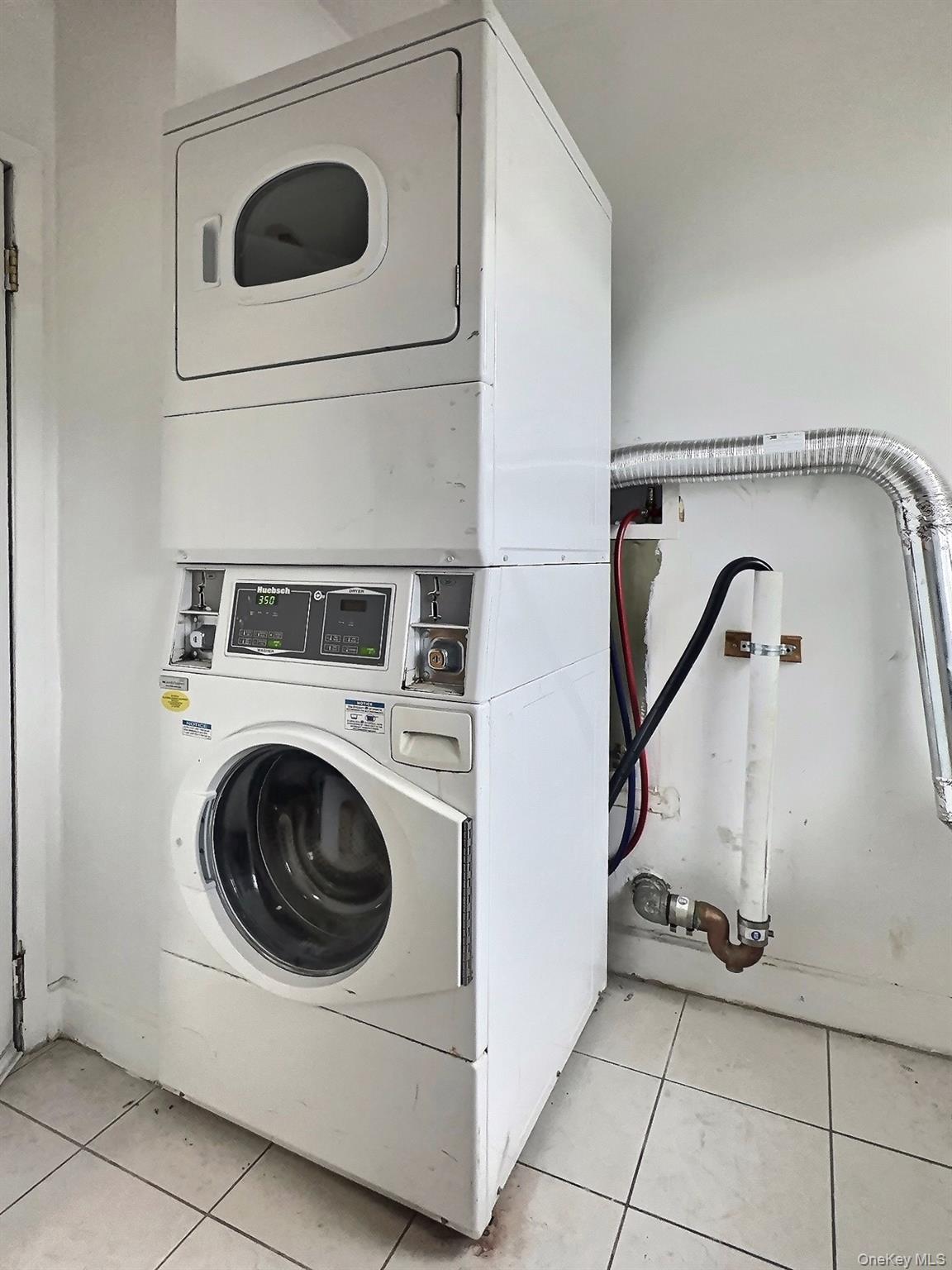 #17 photo, 72 Gibson Place, Yonkers , NY 10705