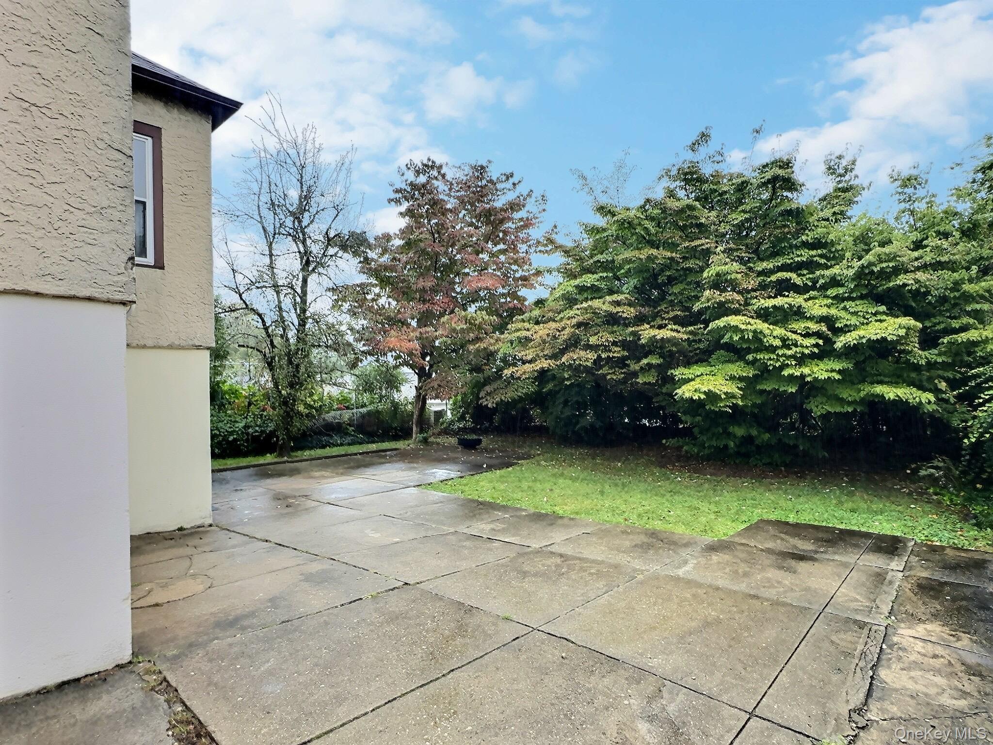 #5 photo, 72 Gibson Place, Yonkers , NY 10705