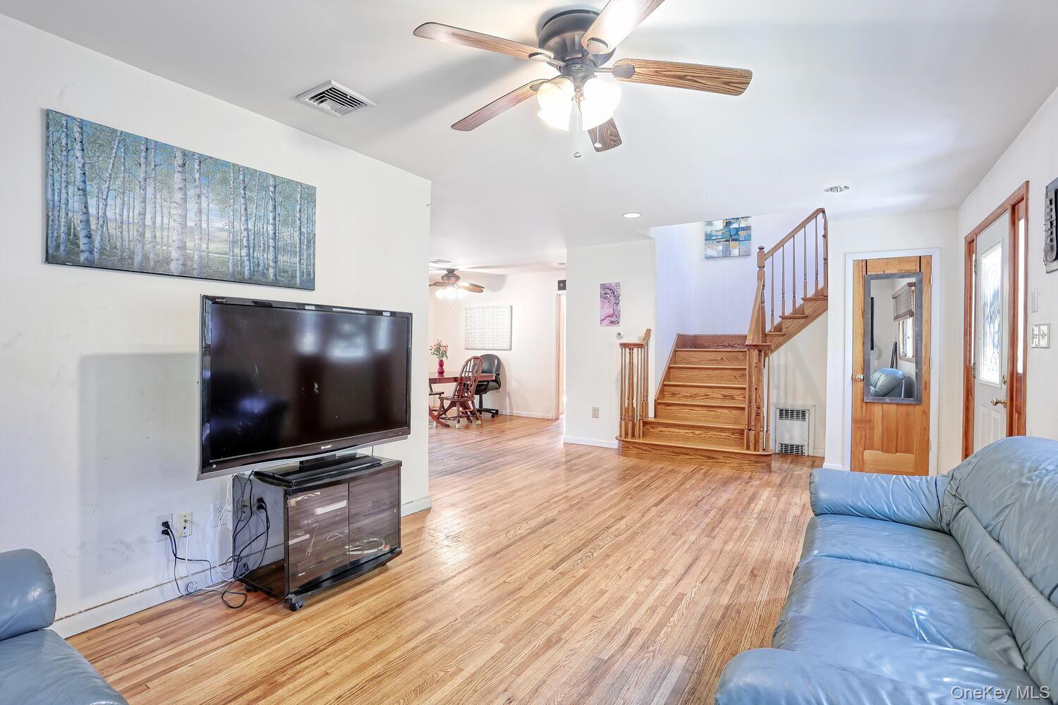 #6 photo, 115 Greenbush Road, Tappan , NY 10983