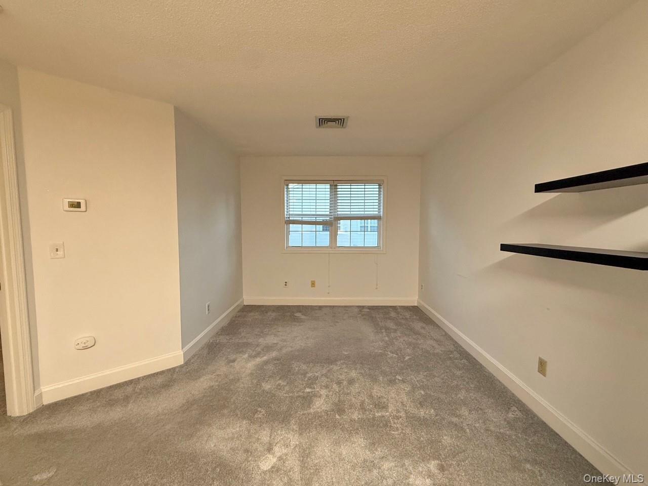 #8 photo, 45 Tivoli Gardens, Tivoli , NY 12583