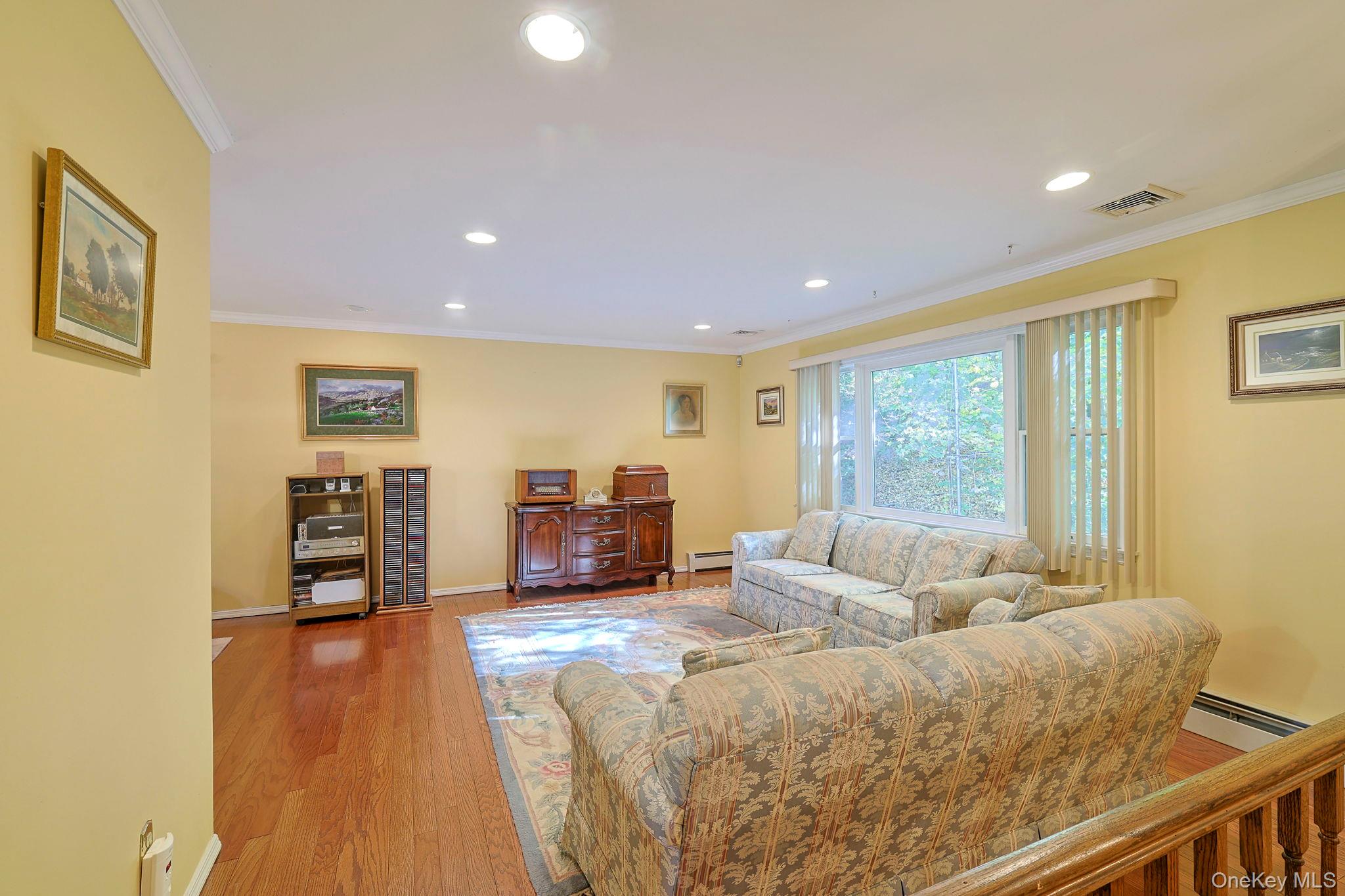 #2 photo, 77 Woodbury Road, Highland Mills , NY 10930