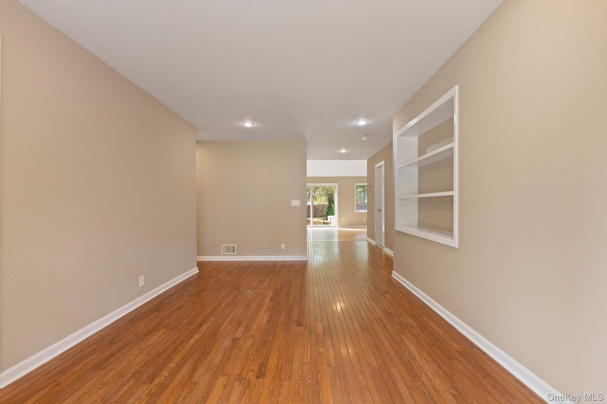 #4 photo, 19 Rockledge Road, Katonah , NY 10536