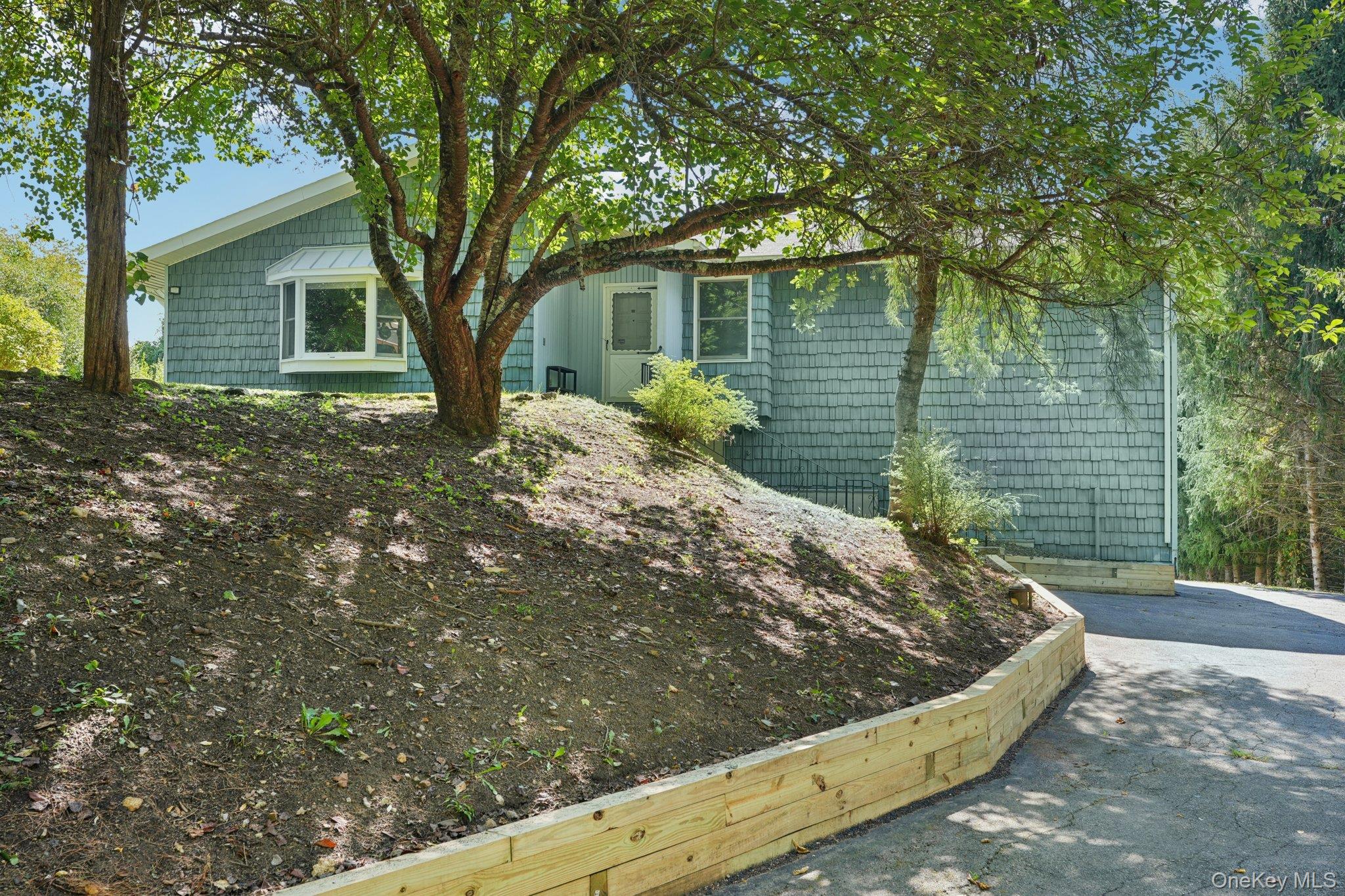 #3 photo, 10 Rebecca Drive, Pawling , NY 12564