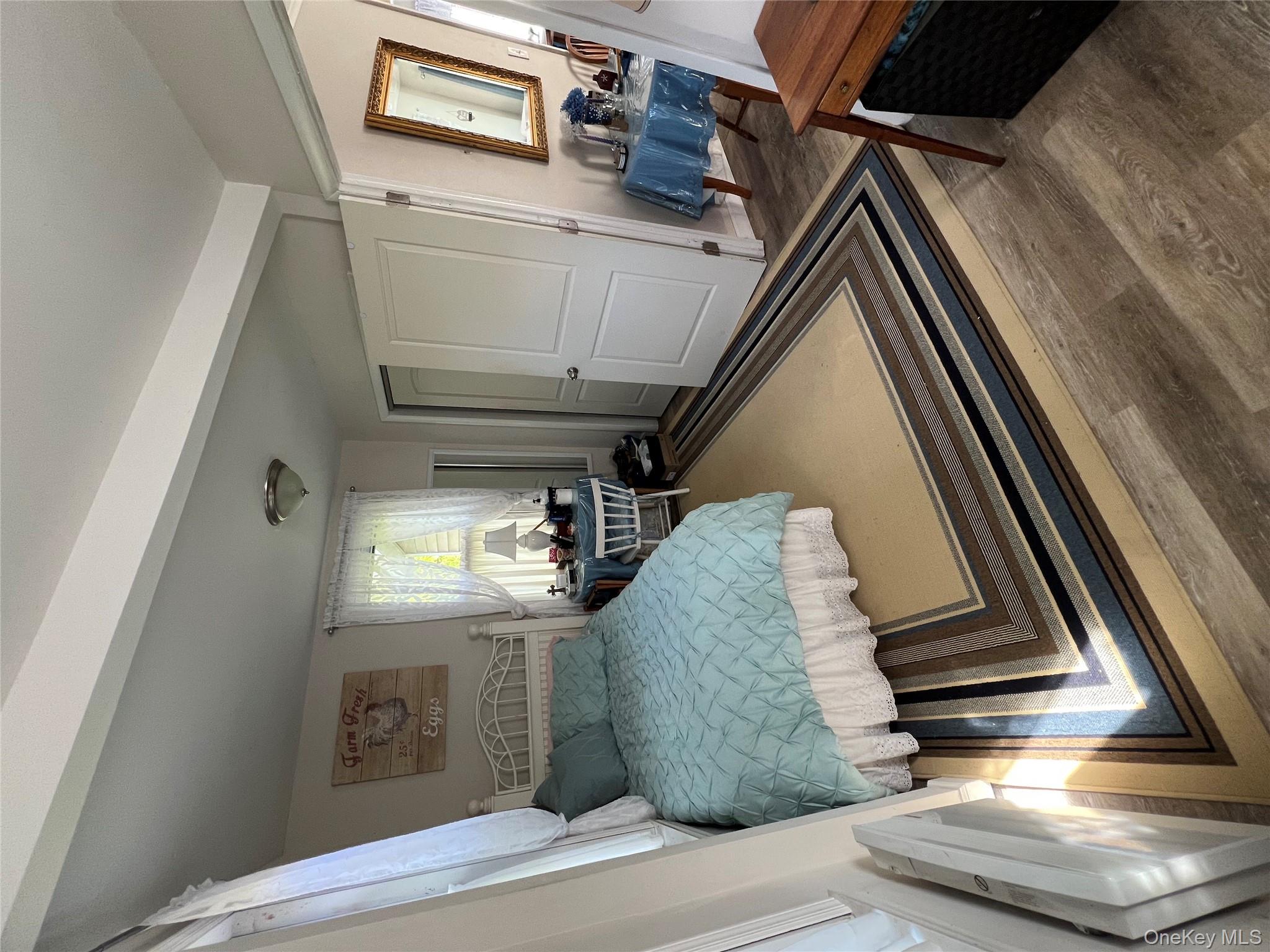 #11 photo, 2 Avon Road, Lake Peekskill , NY 10537