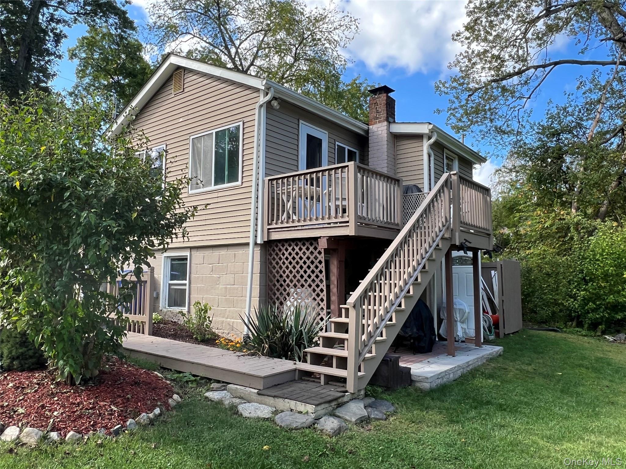 #19 photo, 2 Avon Road, Lake Peekskill , NY 10537