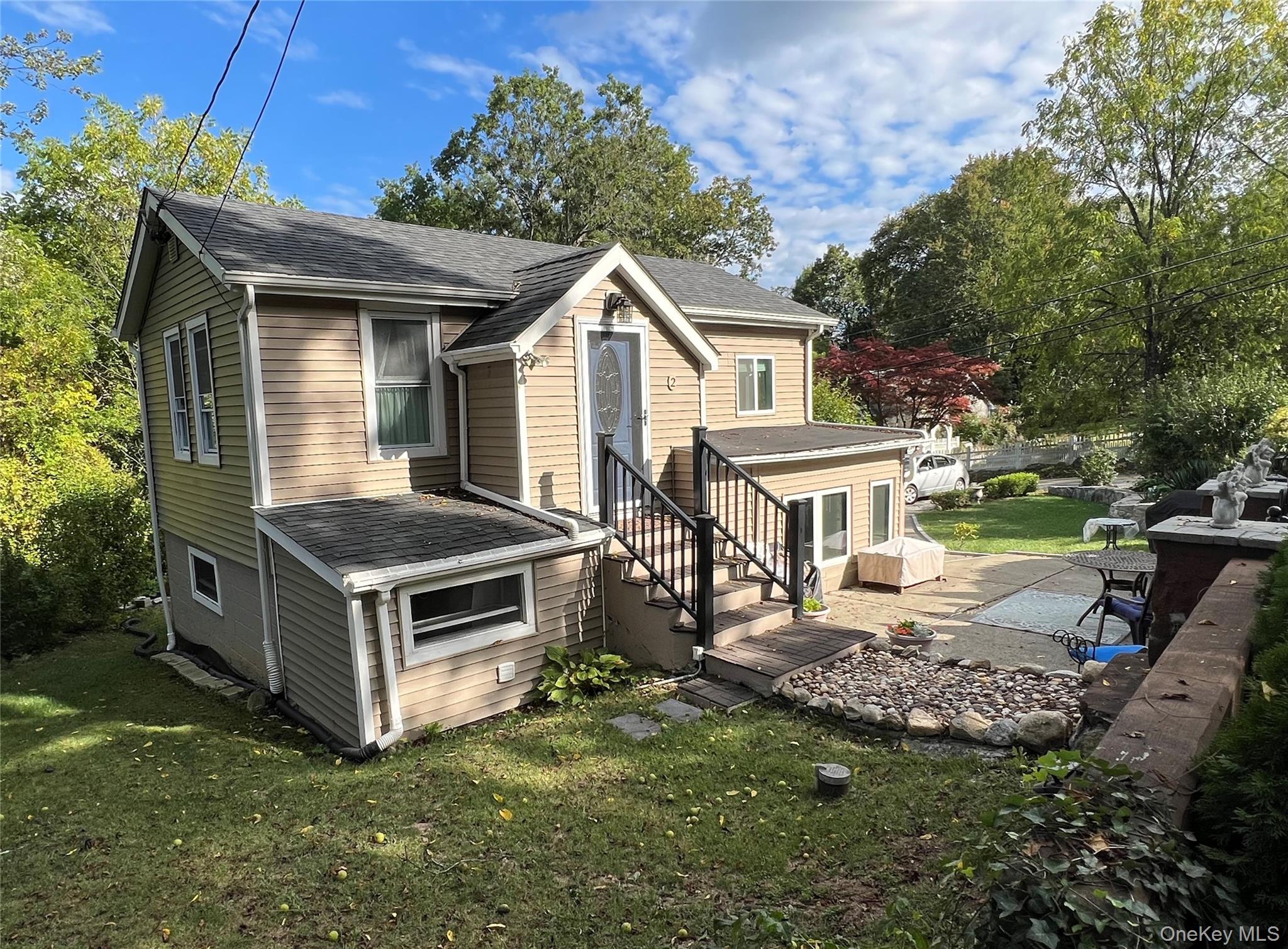 #3 photo, 2 Avon Road, Lake Peekskill , NY 10537