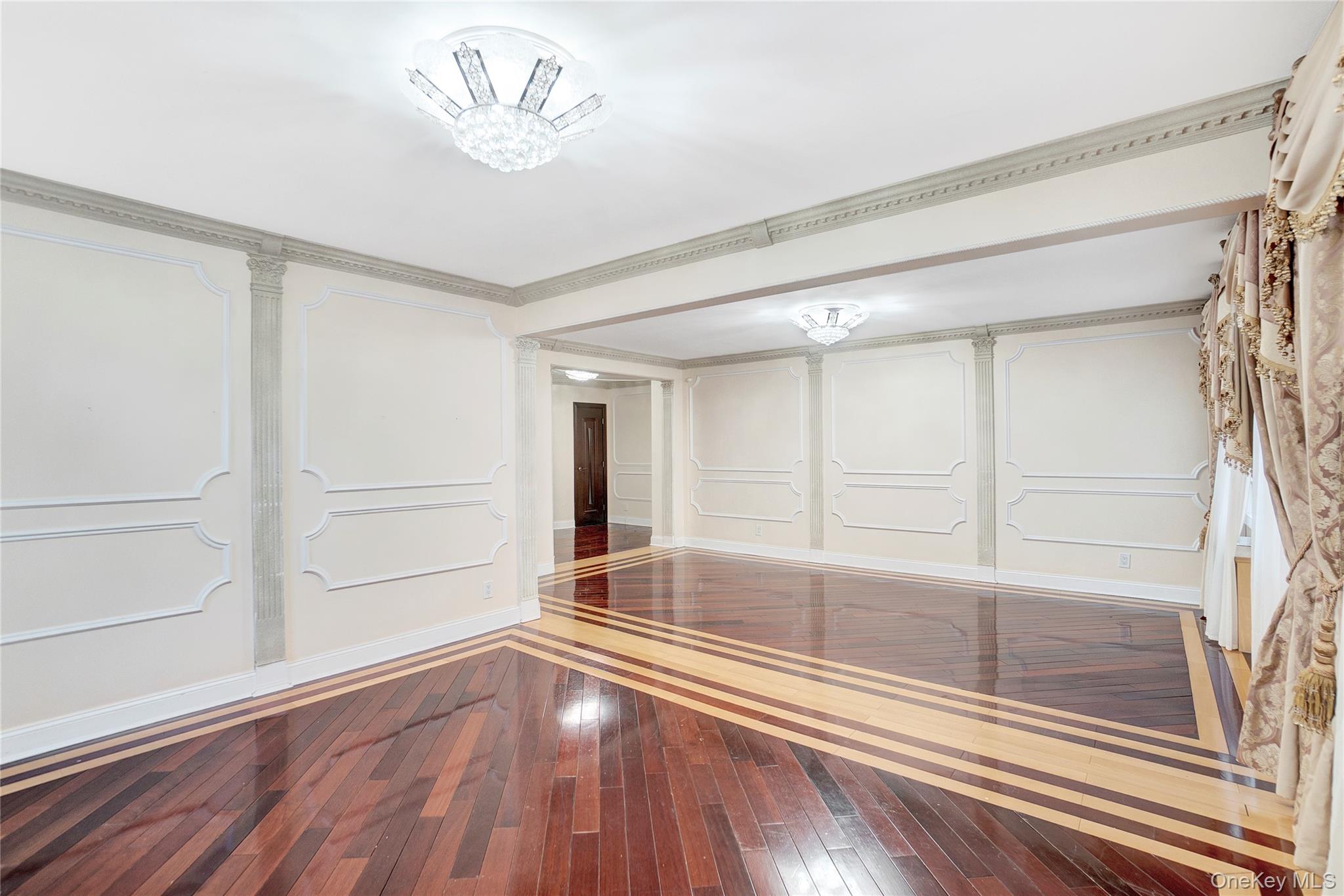 #4 photo, 94-10 64 Road, クイーンズ区 Rego Park , NY 11374