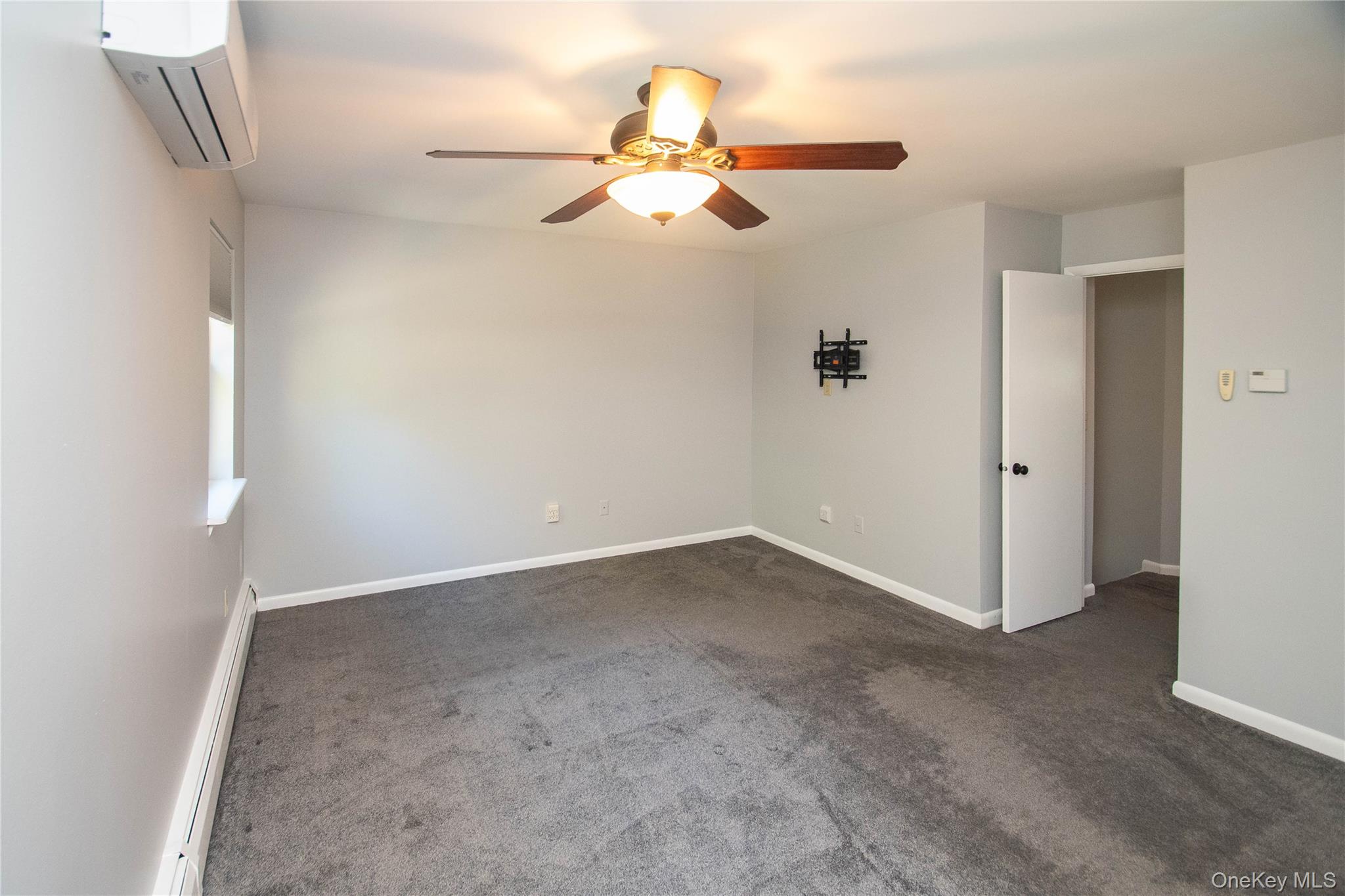 #20 photo, 200 Sterling Place, Highland , NY 12528