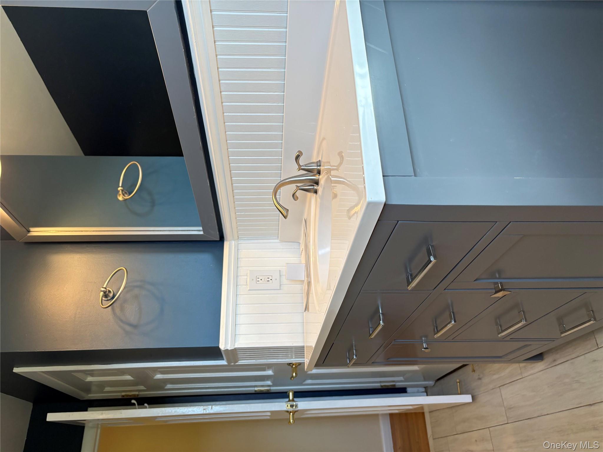 #14 photo, 886 Route 199, Red Hook , NY 12571