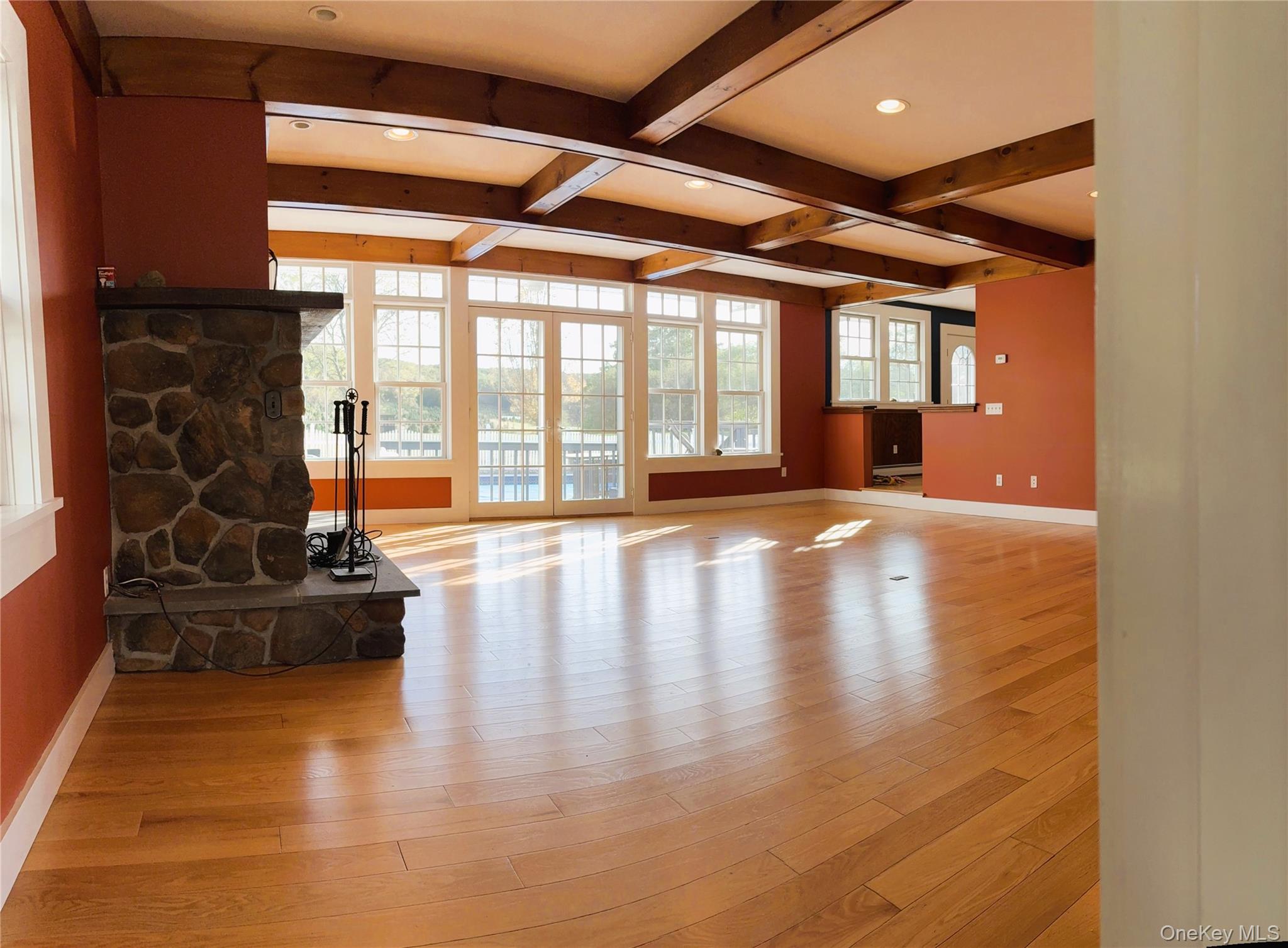 #5 photo, 886 Route 199, Red Hook , NY 12571