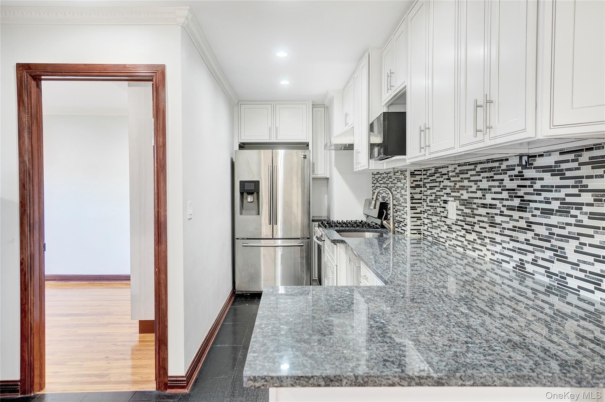 #8 photo, 141-30 84 Road, クイーンズ区 Briarwood , NY 11435