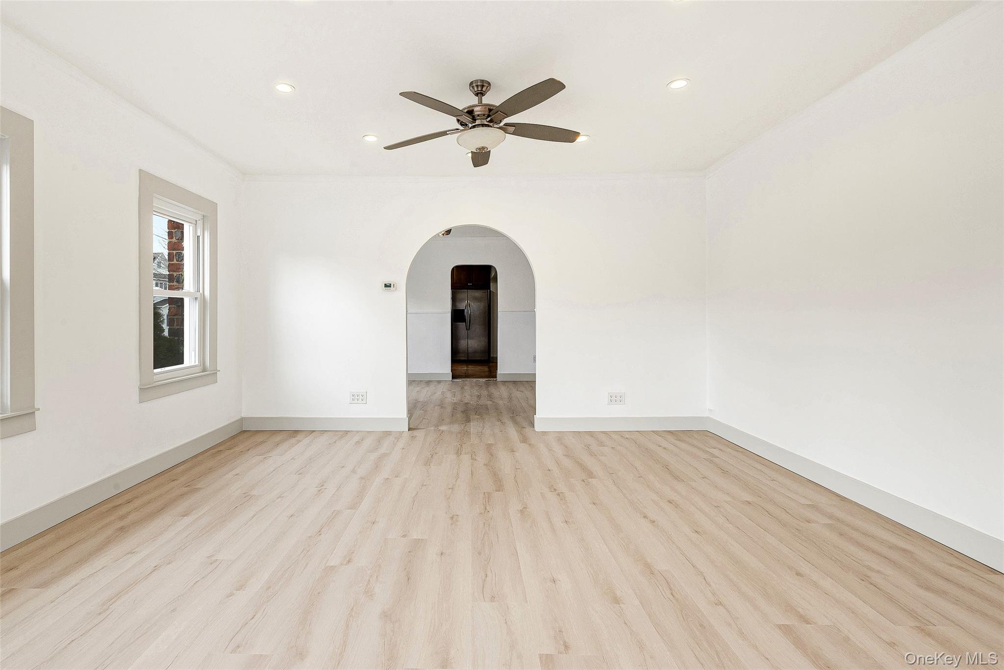 #6 photo, 93-01 71st Avenue, Forest Hills , NY 11375