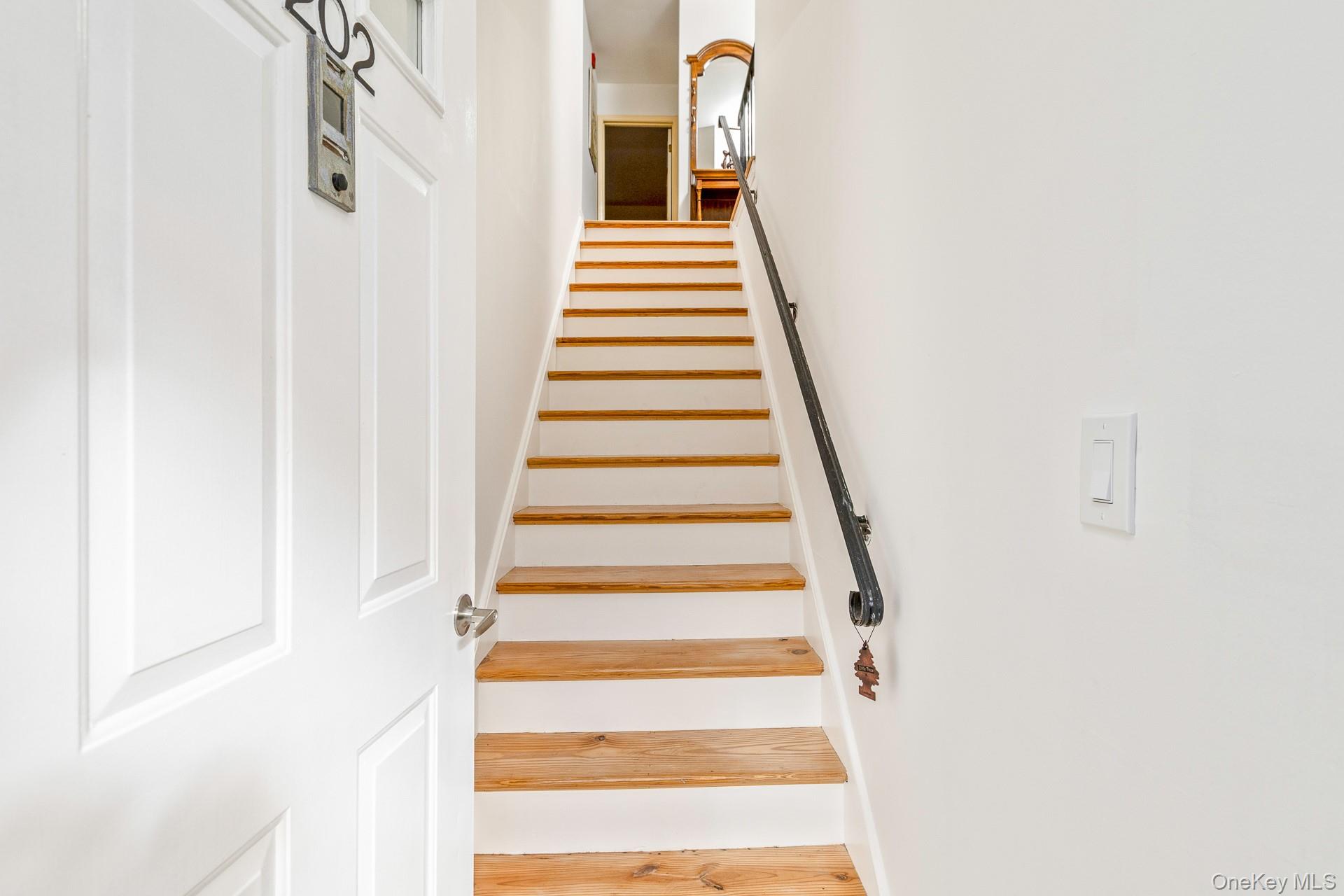 #3 photo, 202 Pointe Circle North, サフォーク郡 Coram , NY 11727