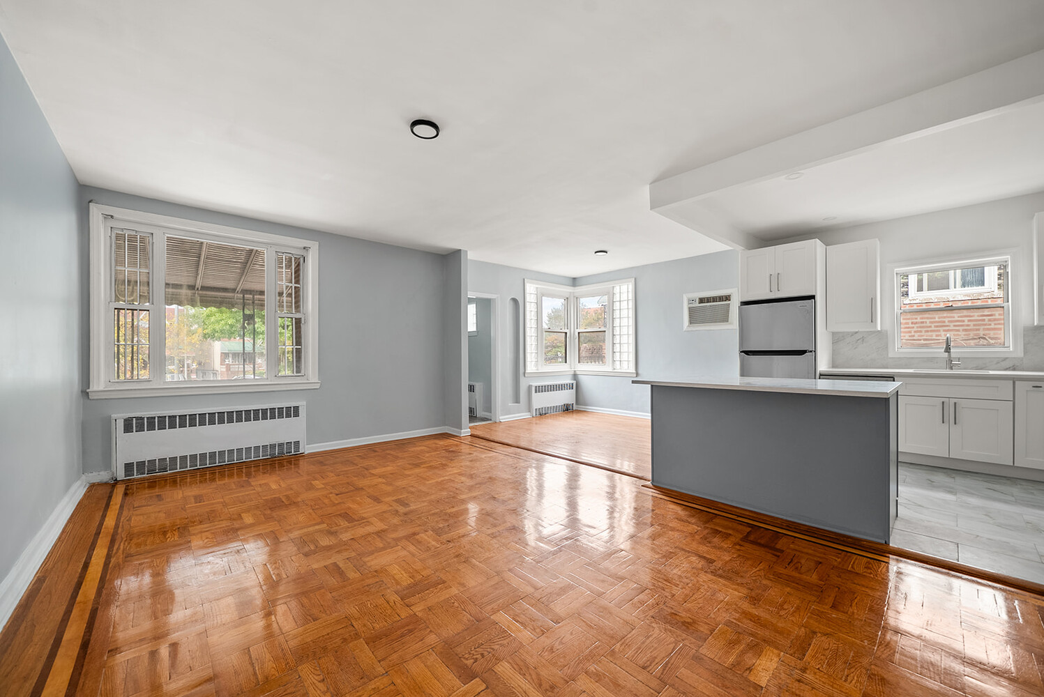 #7 photo, 5531 KINGS Highway, ブルックリン区 East Flatbush , NY 11203