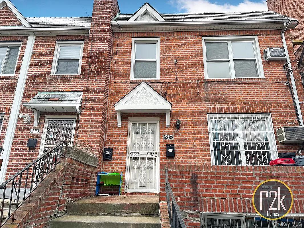 #1 photo, 63-88 Wetherole Street, クイーンズ区 Flushing , NY 11374