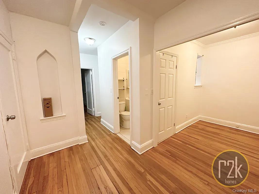 #10 photo, 63-88 Wetherole Street, クイーンズ区 Flushing , NY 11374