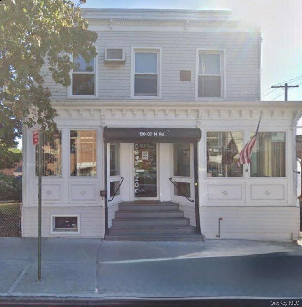 #1 photo, 12002 14th Road, クイーンズ区 College Point , NY 11356