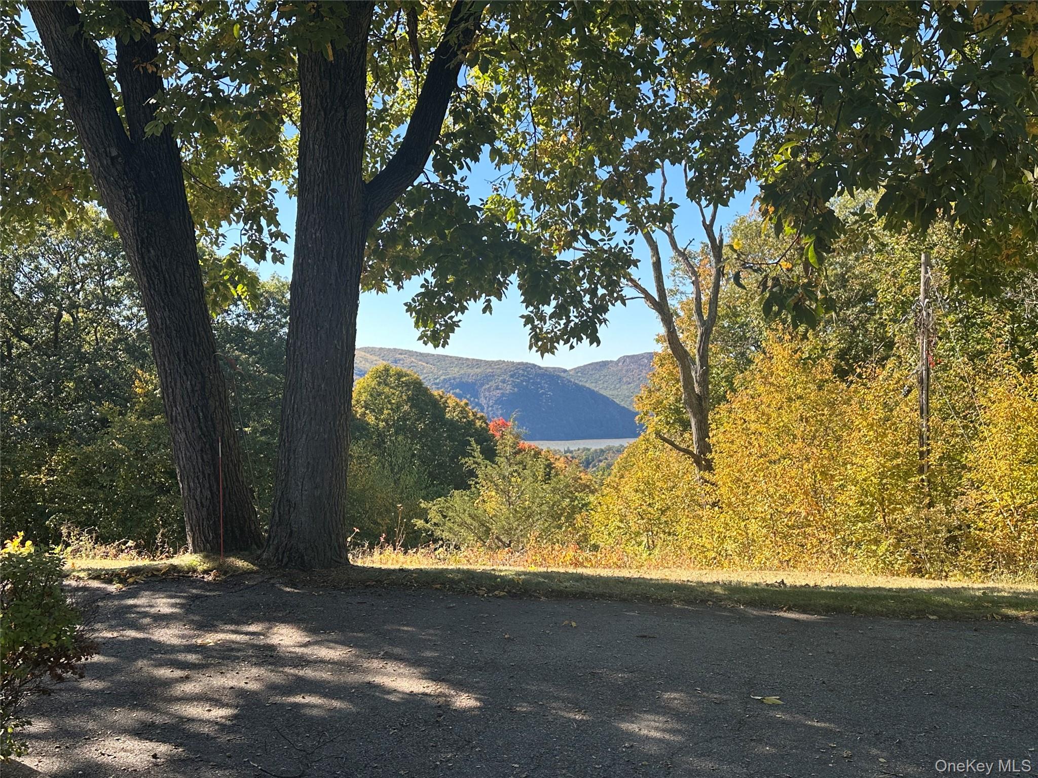 #4 photo, 376 Lane Gate Road, Cold Spring , NY 10516