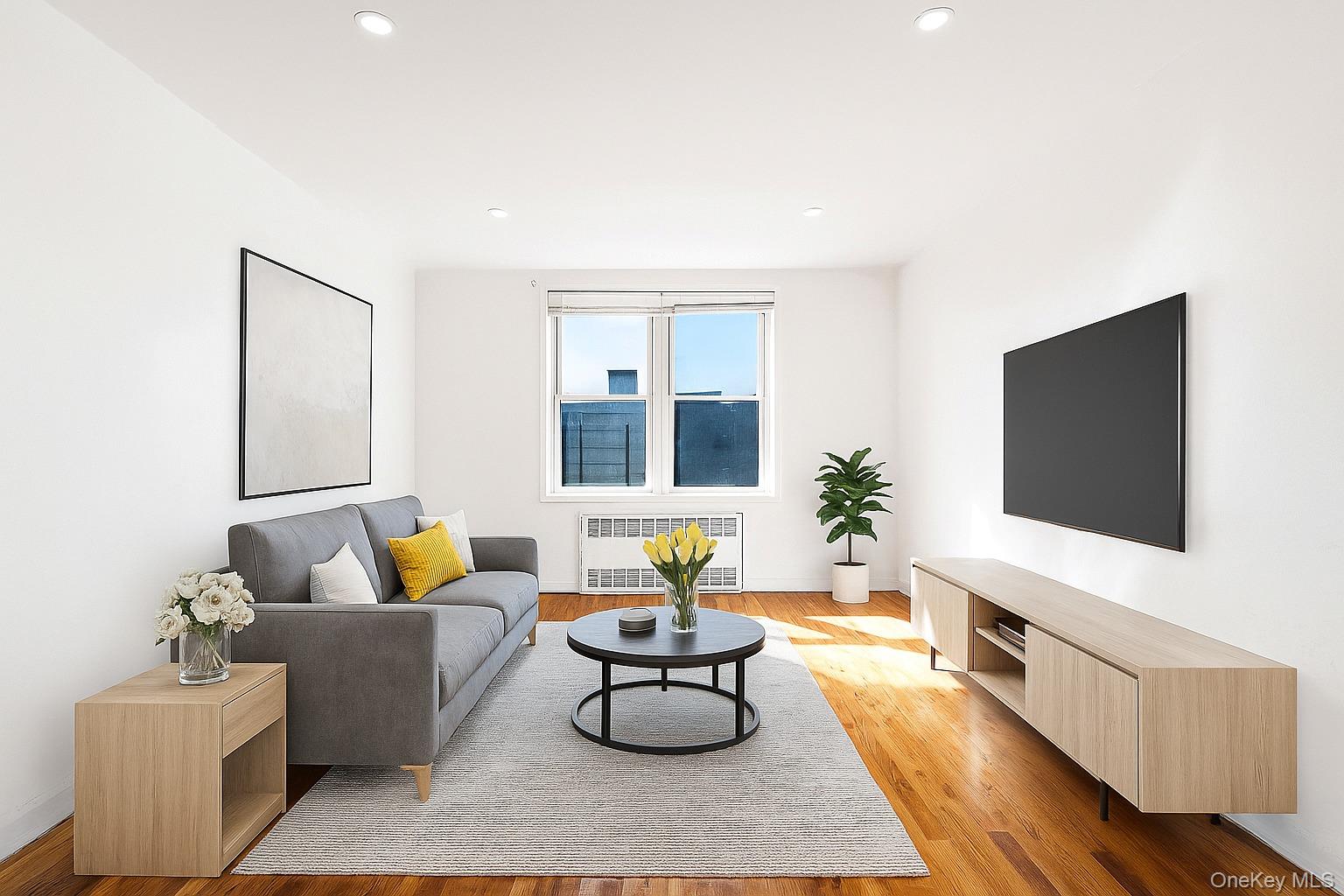 #12 photo, 62-59 108th Street, クイーンズ区 Forest Hills , NY 11375