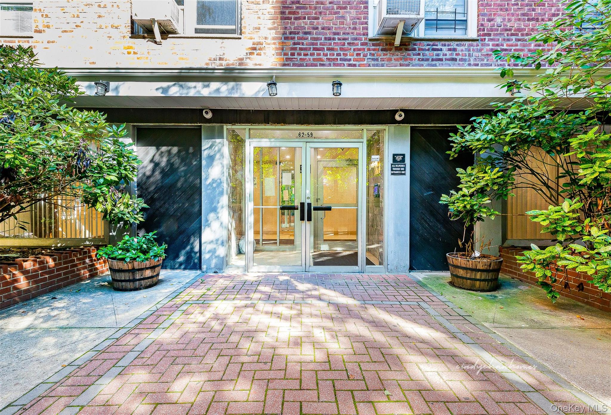 #3 photo, 62-59 108th Street, クイーンズ区 Forest Hills , NY 11375