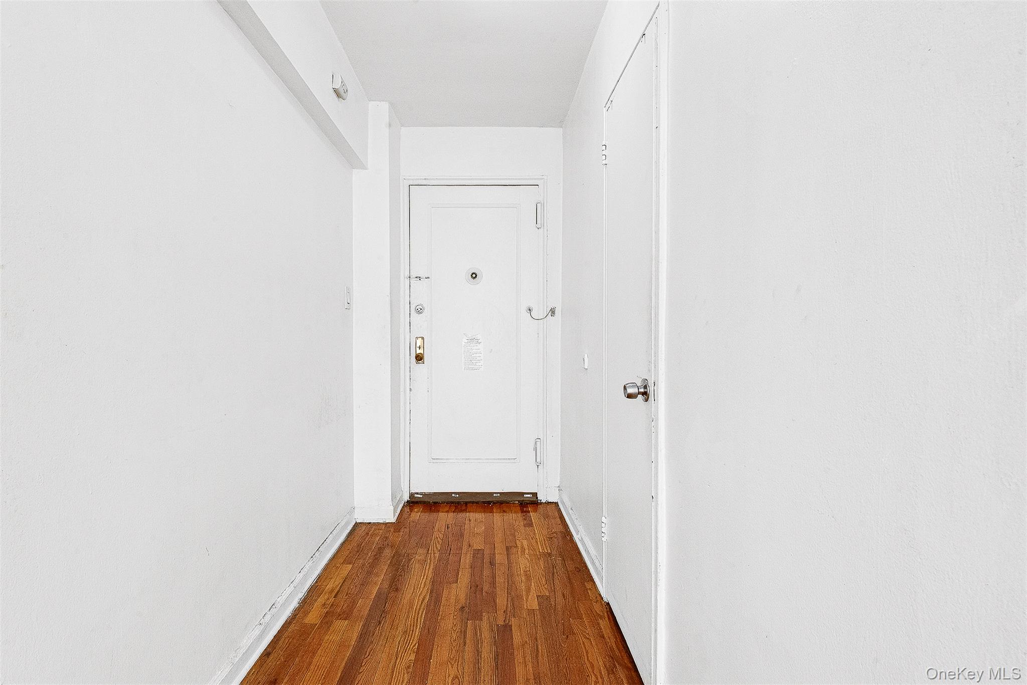 #5 photo, 62-59 108th Street, クイーンズ区 Forest Hills , NY 11375