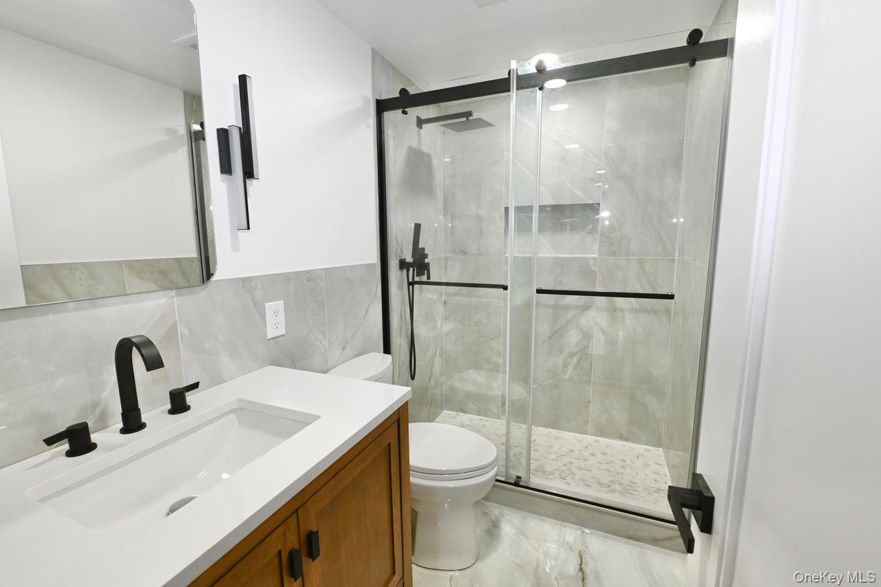 #19 photo, 2 Little Hill Road, サフォーク郡 East Setauket , NY 11733