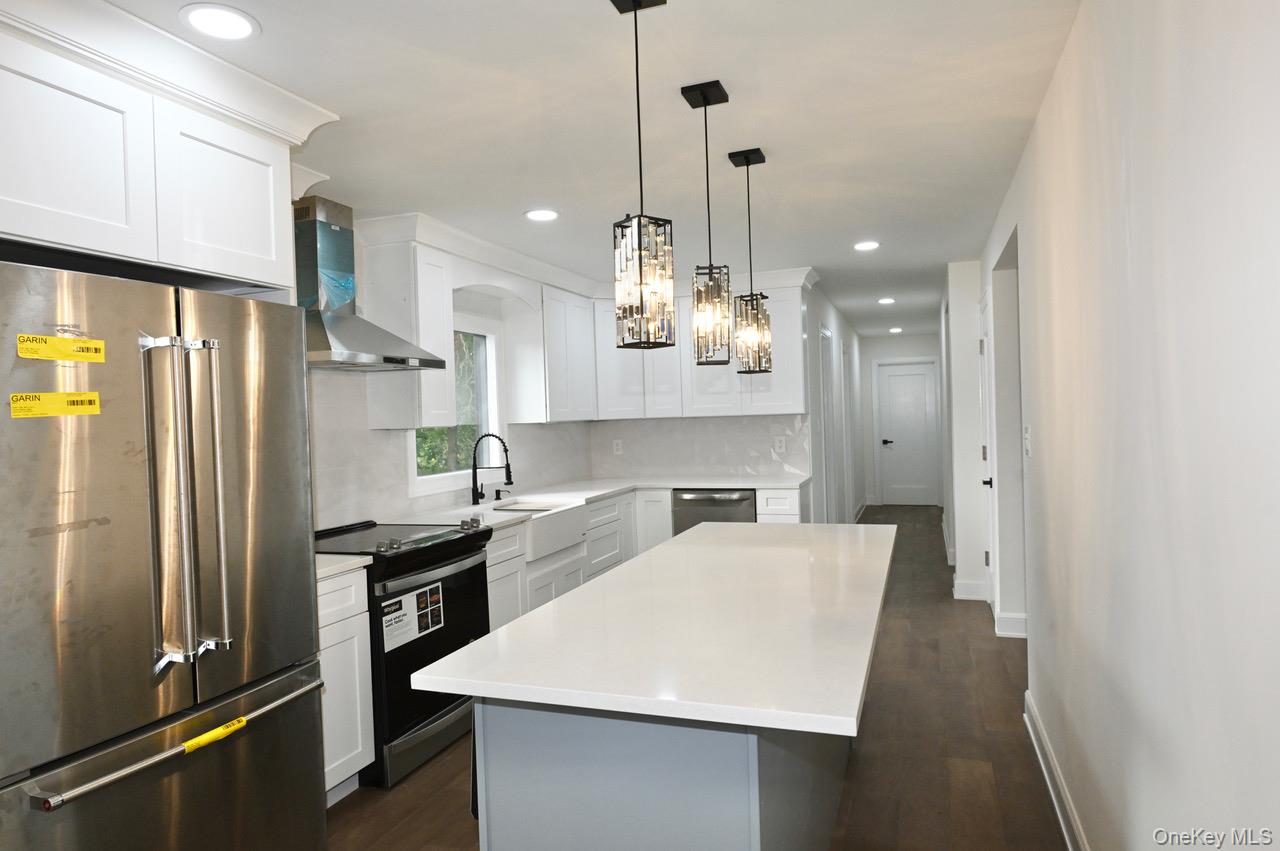 #6 photo, 2 Little Hill Road, サフォーク郡 East Setauket , NY 11733