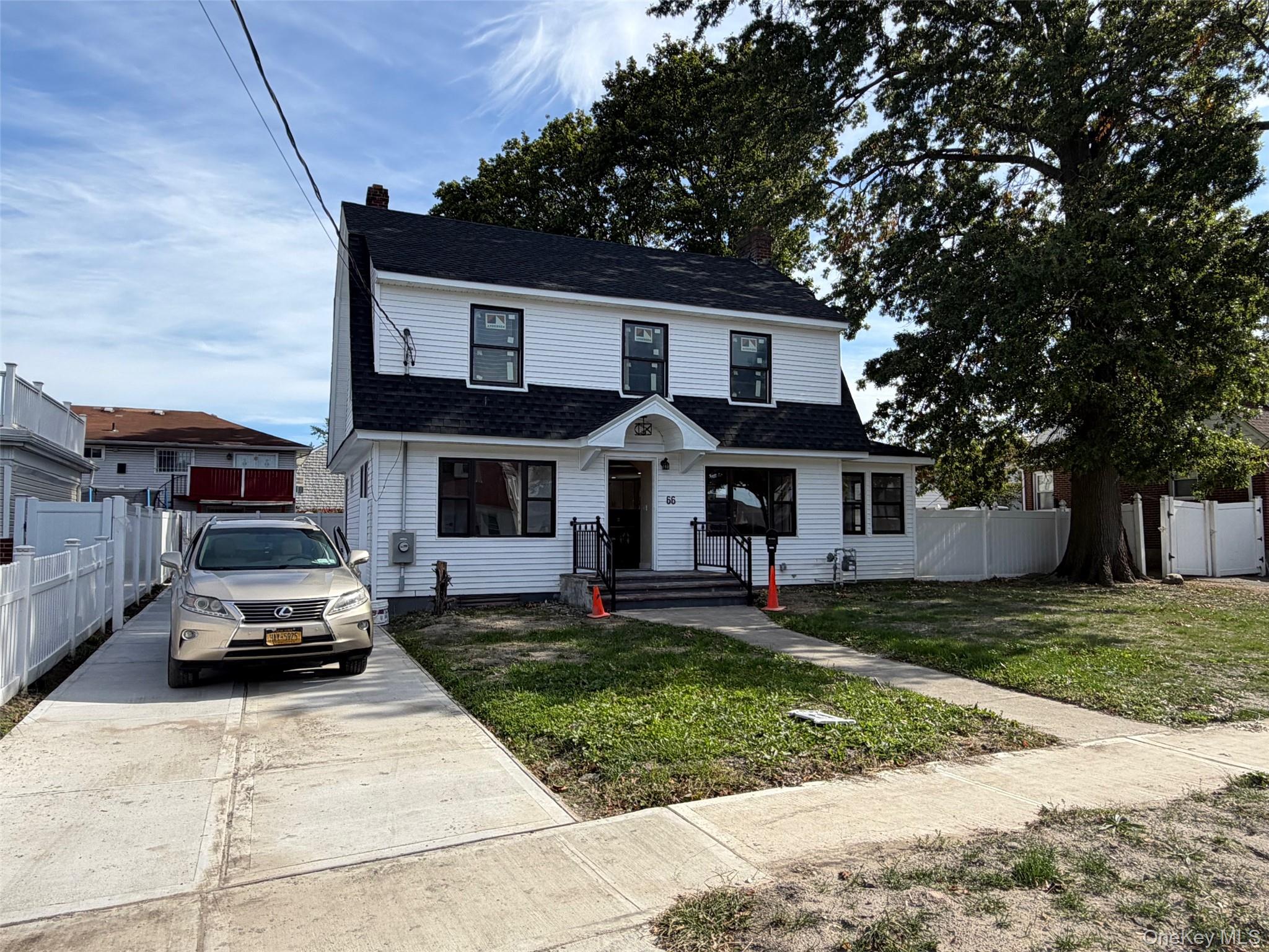 #1 photo, 66 WARNER Avenue, ナッソー郡 Hempstead , NY 11550