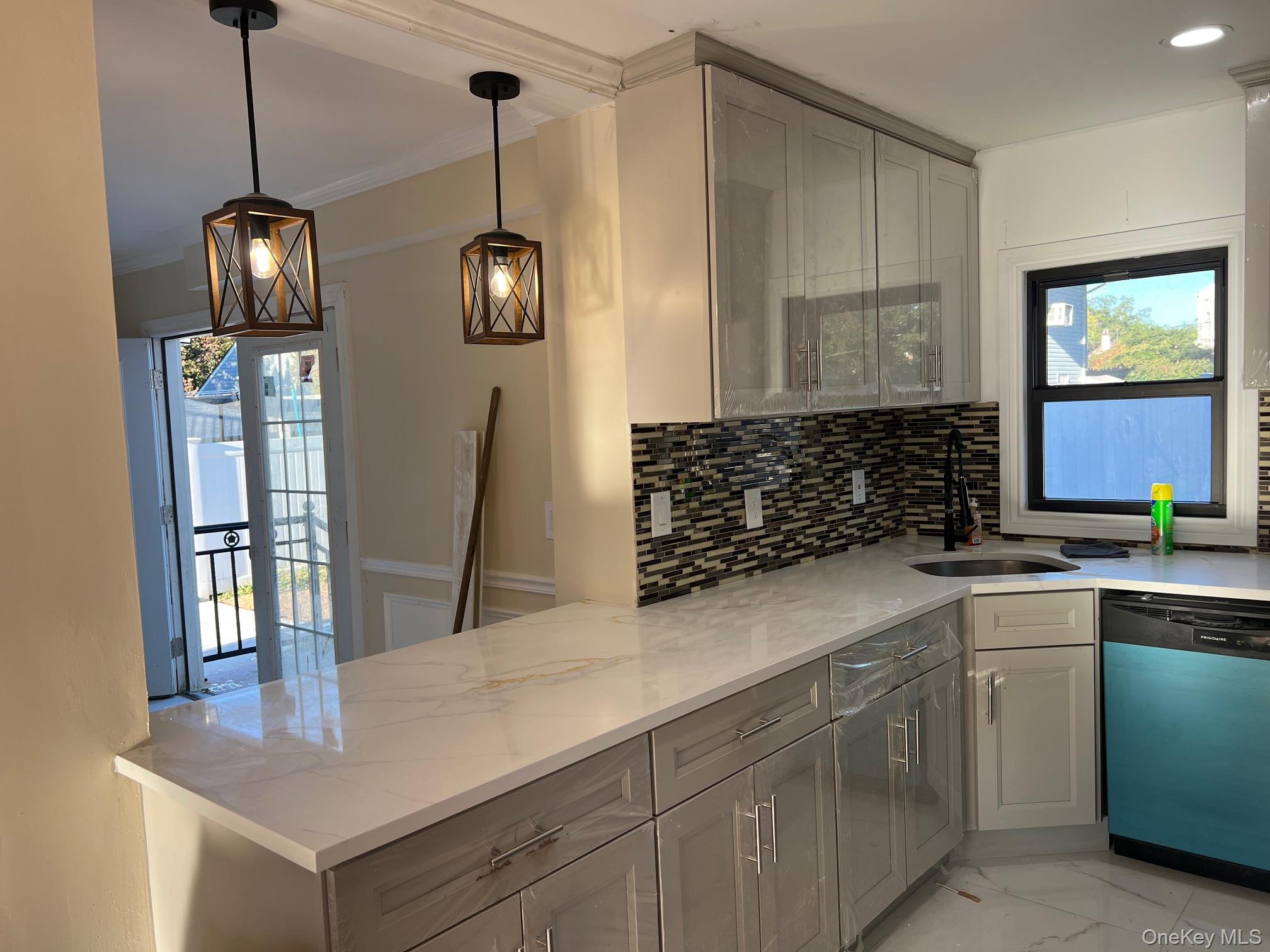 #15 photo, 66 WARNER Avenue, ナッソー郡 Hempstead , NY 11550