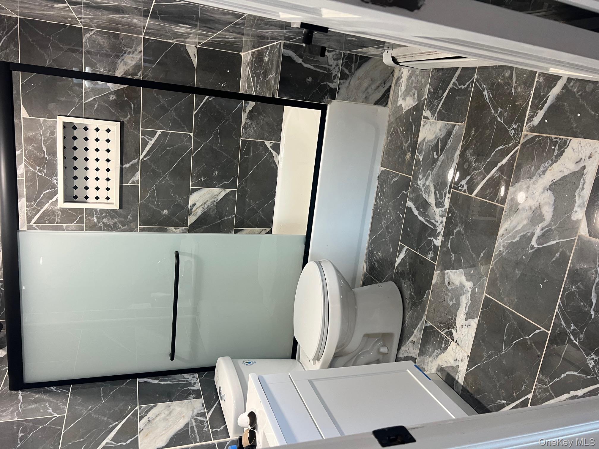 #18 photo, 66 WARNER Avenue, ナッソー郡 Hempstead , NY 11550