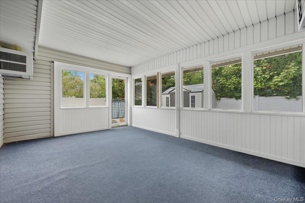 #19 photo, 44 Shotgun Lane, ナッソー郡 Levittown , NY 11756