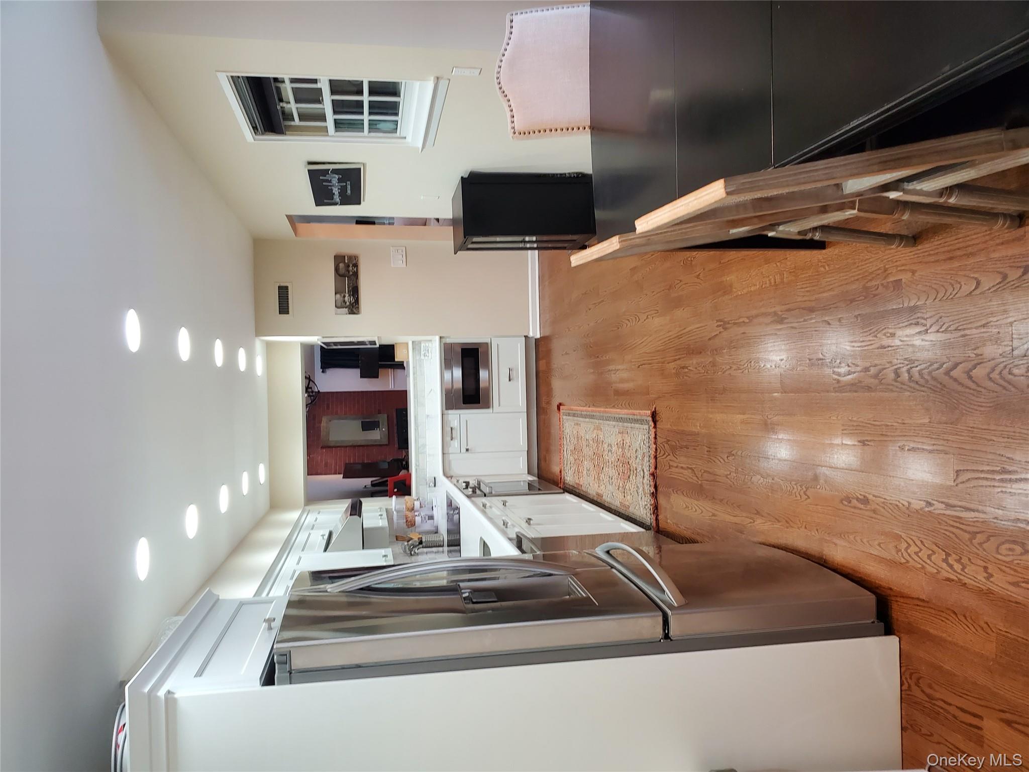 #14 photo, 91 Duck Pond Drive, ナッソー郡 Manhasset , NY 11030