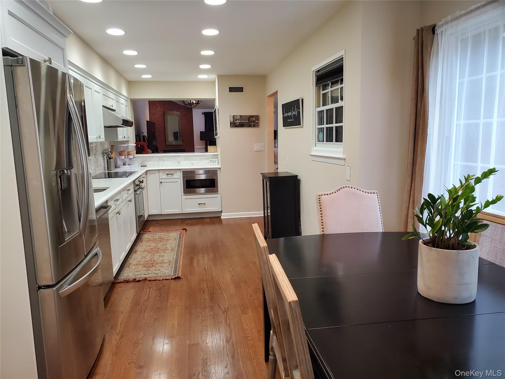 #15 photo, 91 Duck Pond Drive, ナッソー郡 Manhasset , NY 11030