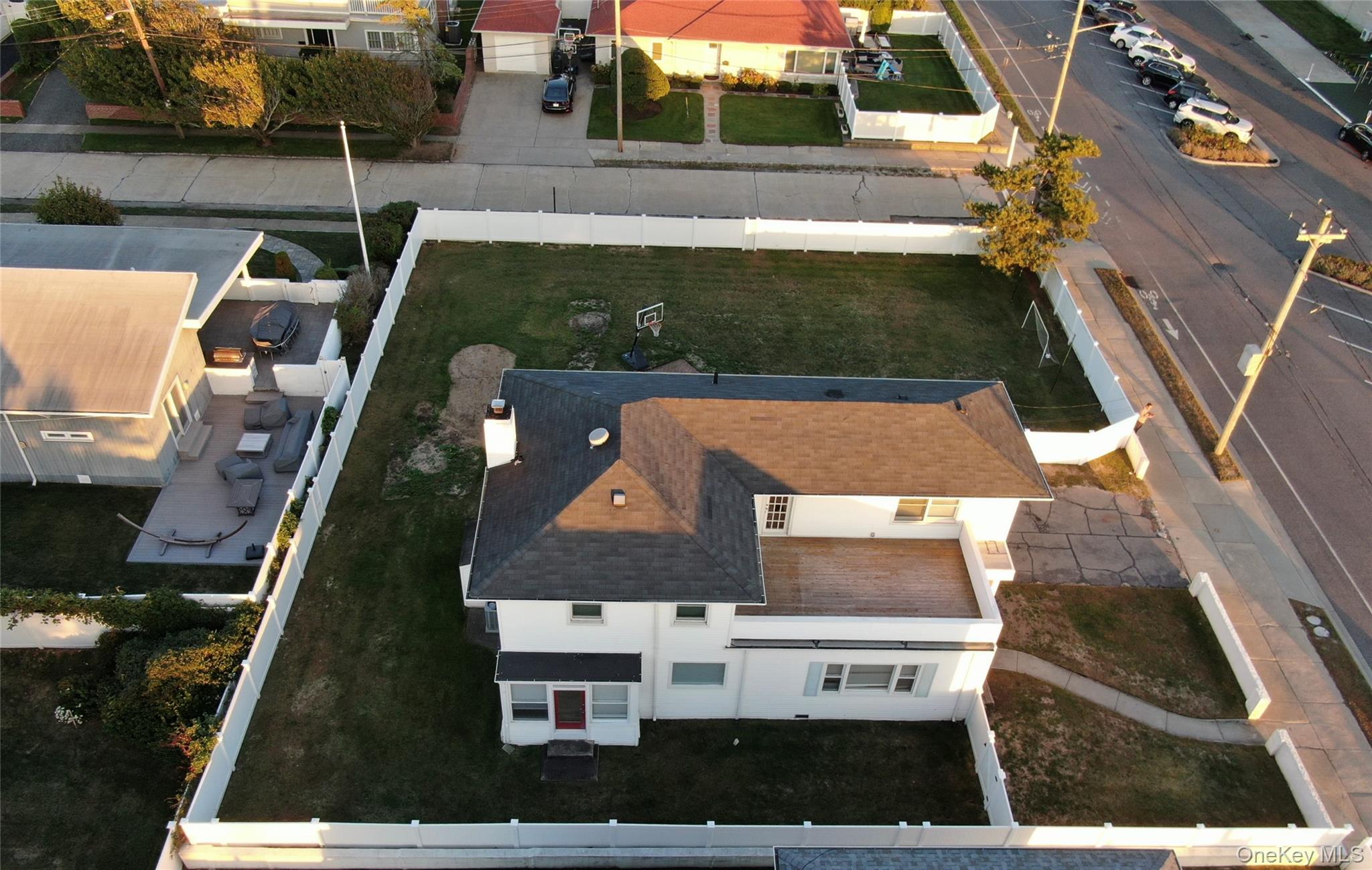 #2 photo, 2000 Ocean Boulevard, ナッソー郡 Atlantic Beach , NY 11509