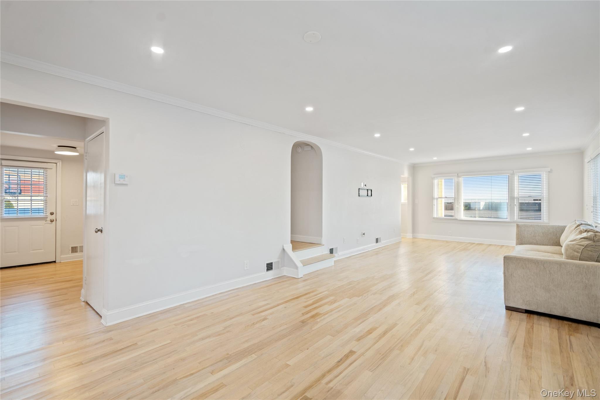 #6 photo, 2000 Ocean Boulevard, ナッソー郡 Atlantic Beach , NY 11509