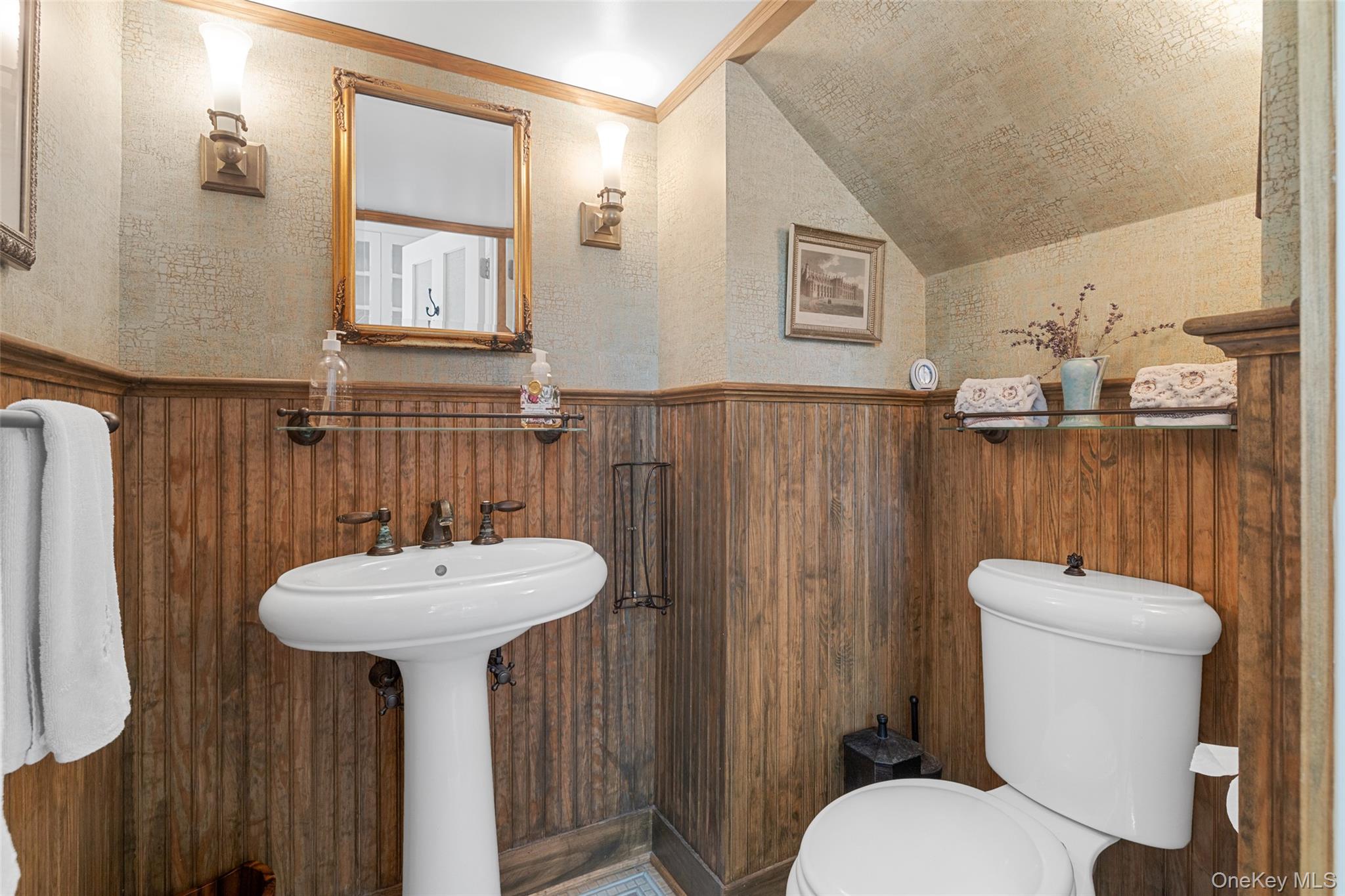 #11 photo, 996 Route 9D, Garrison , NY 10524