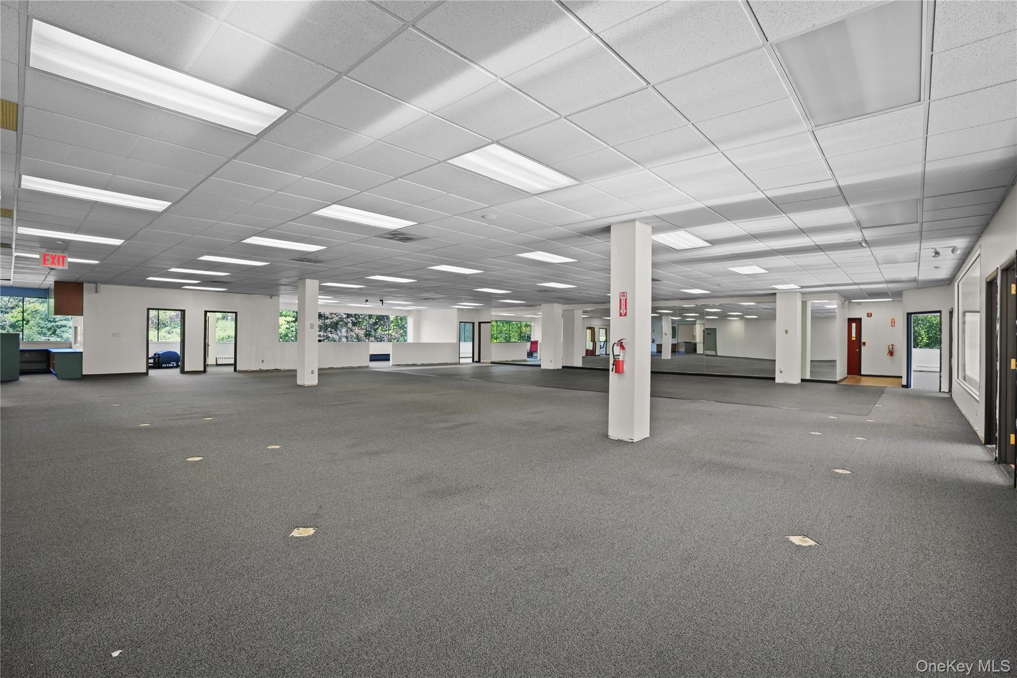 #4 photo, 130 Business Park Drive, Armonk , NY 10504