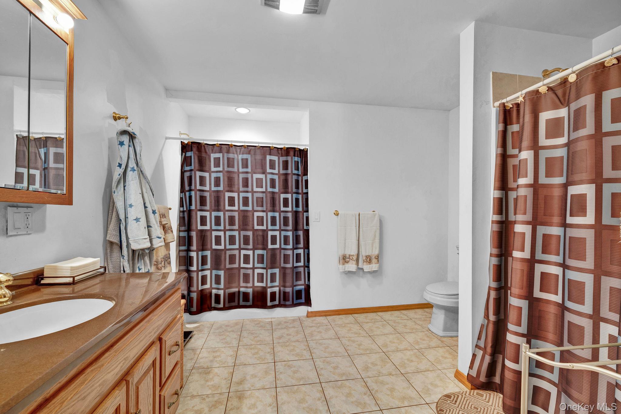 #13 photo, 4 Applesauce Lane, Wappingers Falls , NY 12590