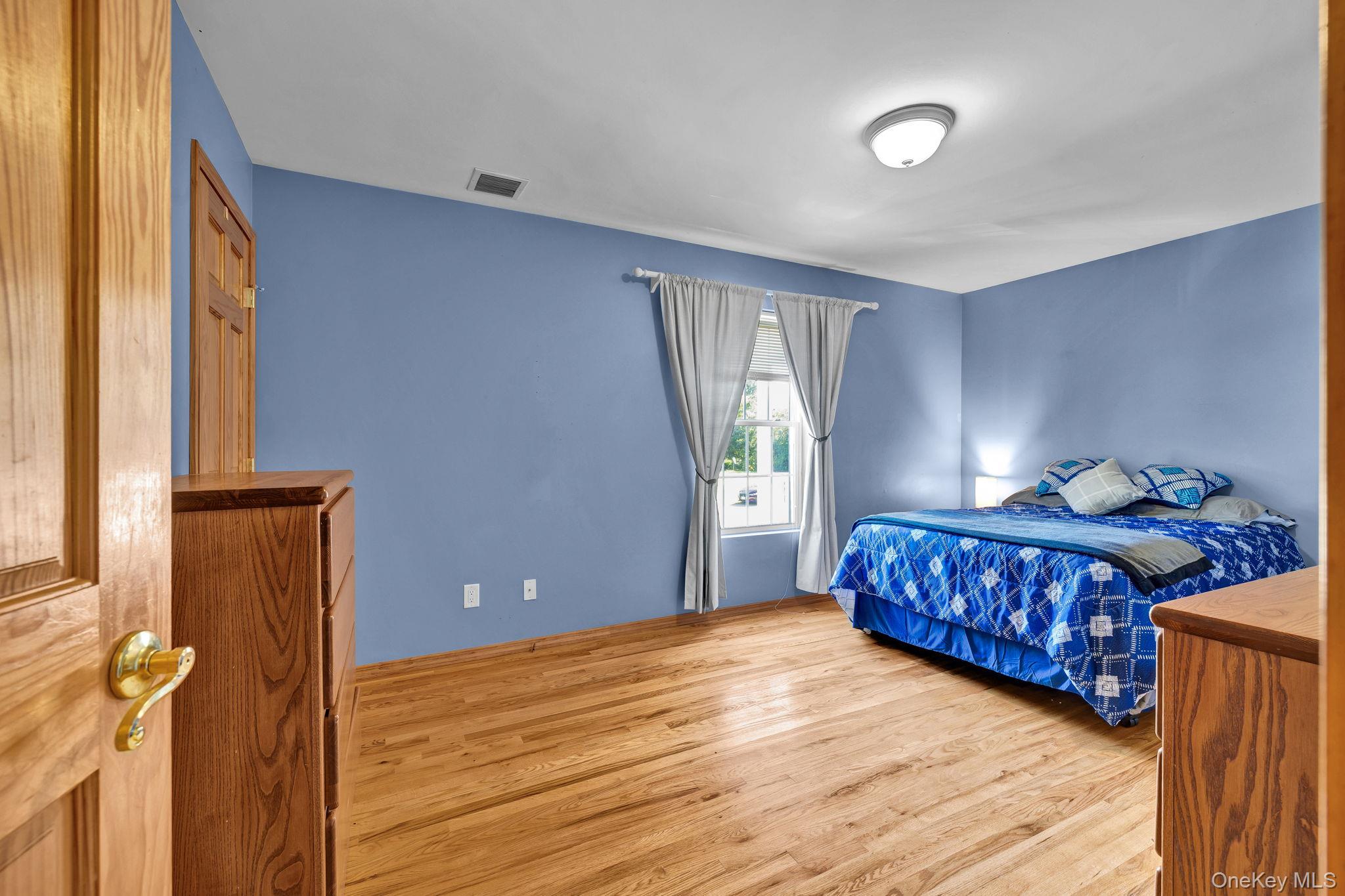 #17 photo, 4 Applesauce Lane, Wappingers Falls , NY 12590