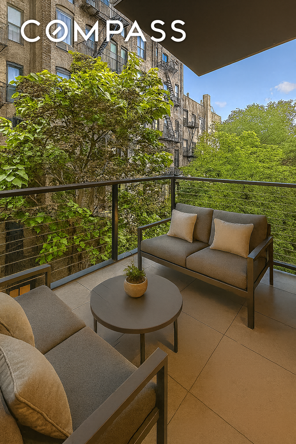 #12 photo, 619 E 6th Street, マンハッタン East Village , NY 10009