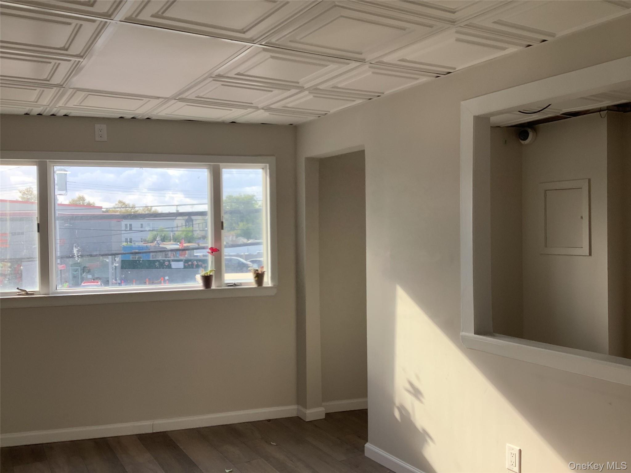 #2 photo, 13507 Crossbay Boulevard, クイーンズ区 Ozone Park , NY 11417