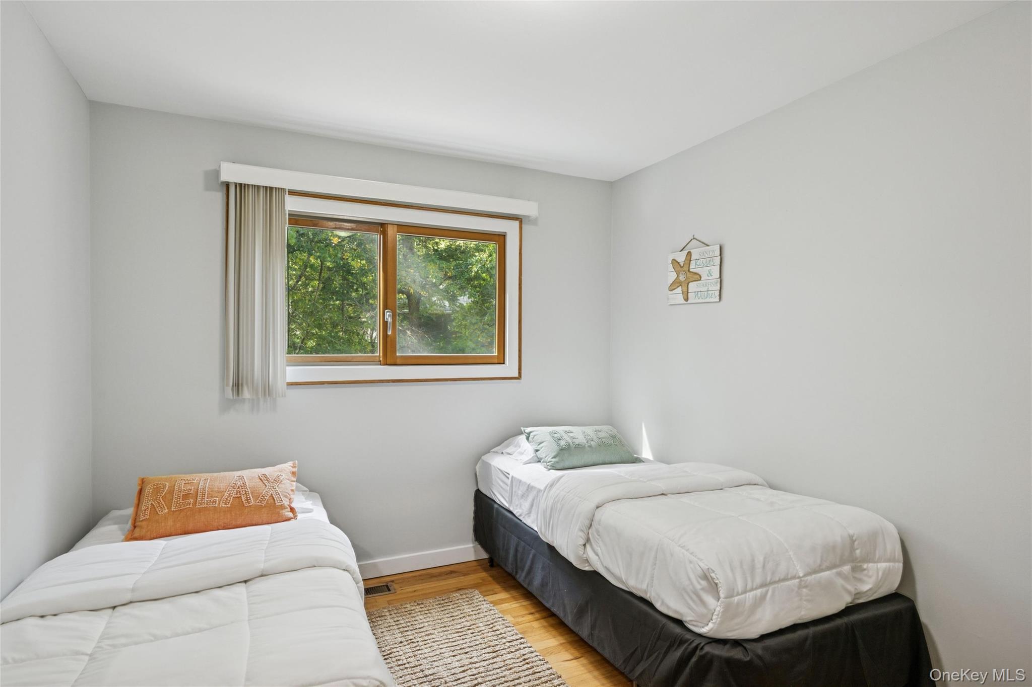 #9 photo, 33 Woods Lane, サフォーク郡 Southampton , NY 11968