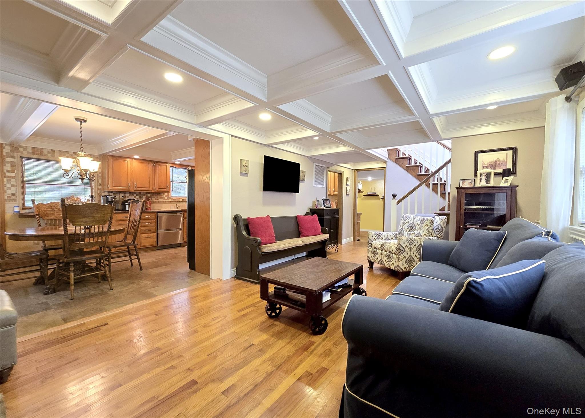 #4 photo, 8 Stalker Lane, サフォーク郡 Setauket , NY 11733