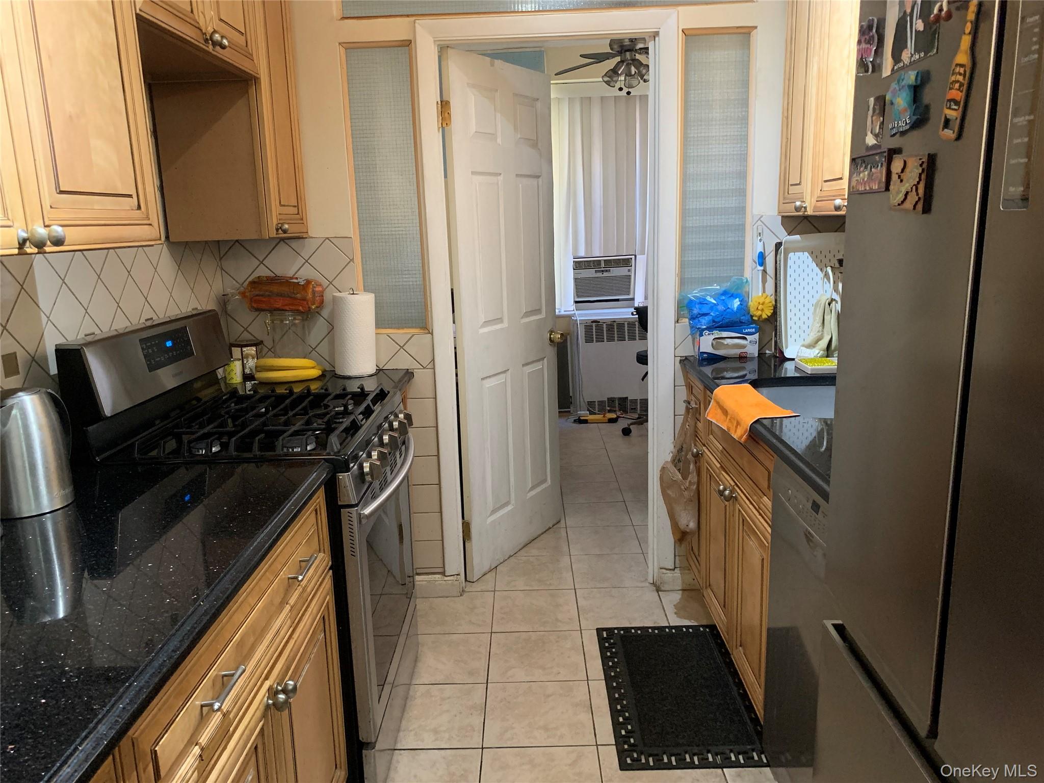 #3 photo, 102-40 67 Drive, クイーンズ区 Forest Hills , NY 11375