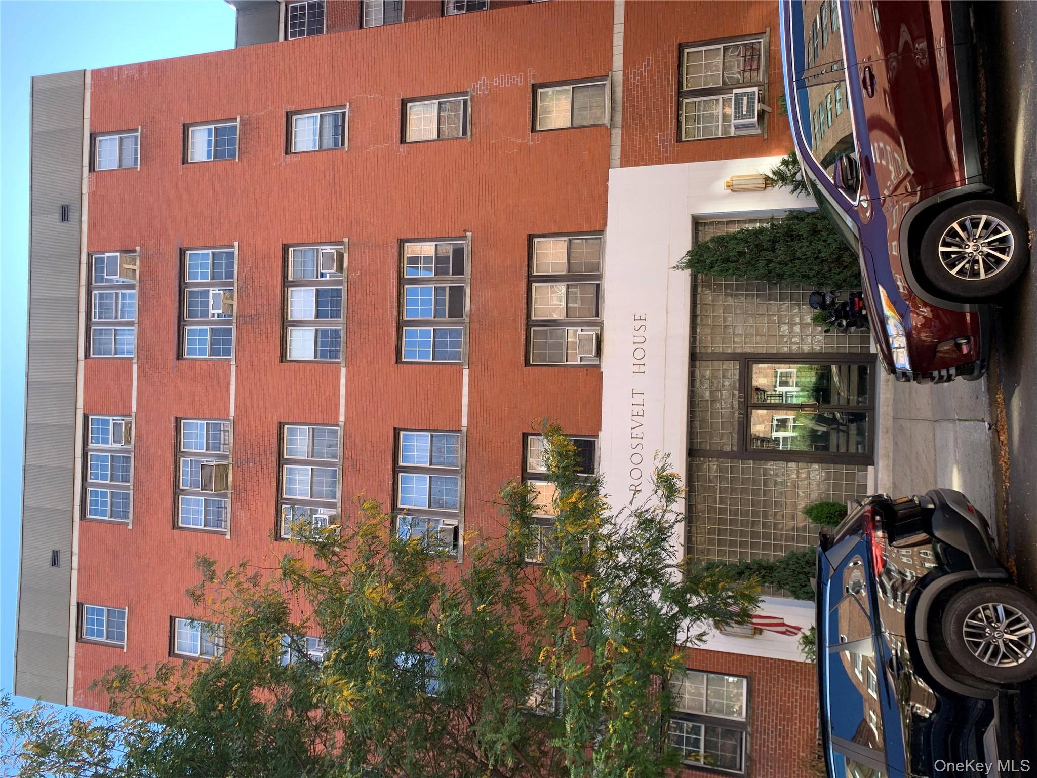 #8 photo, 102-40 67 Drive, クイーンズ区 Forest Hills , NY 11375