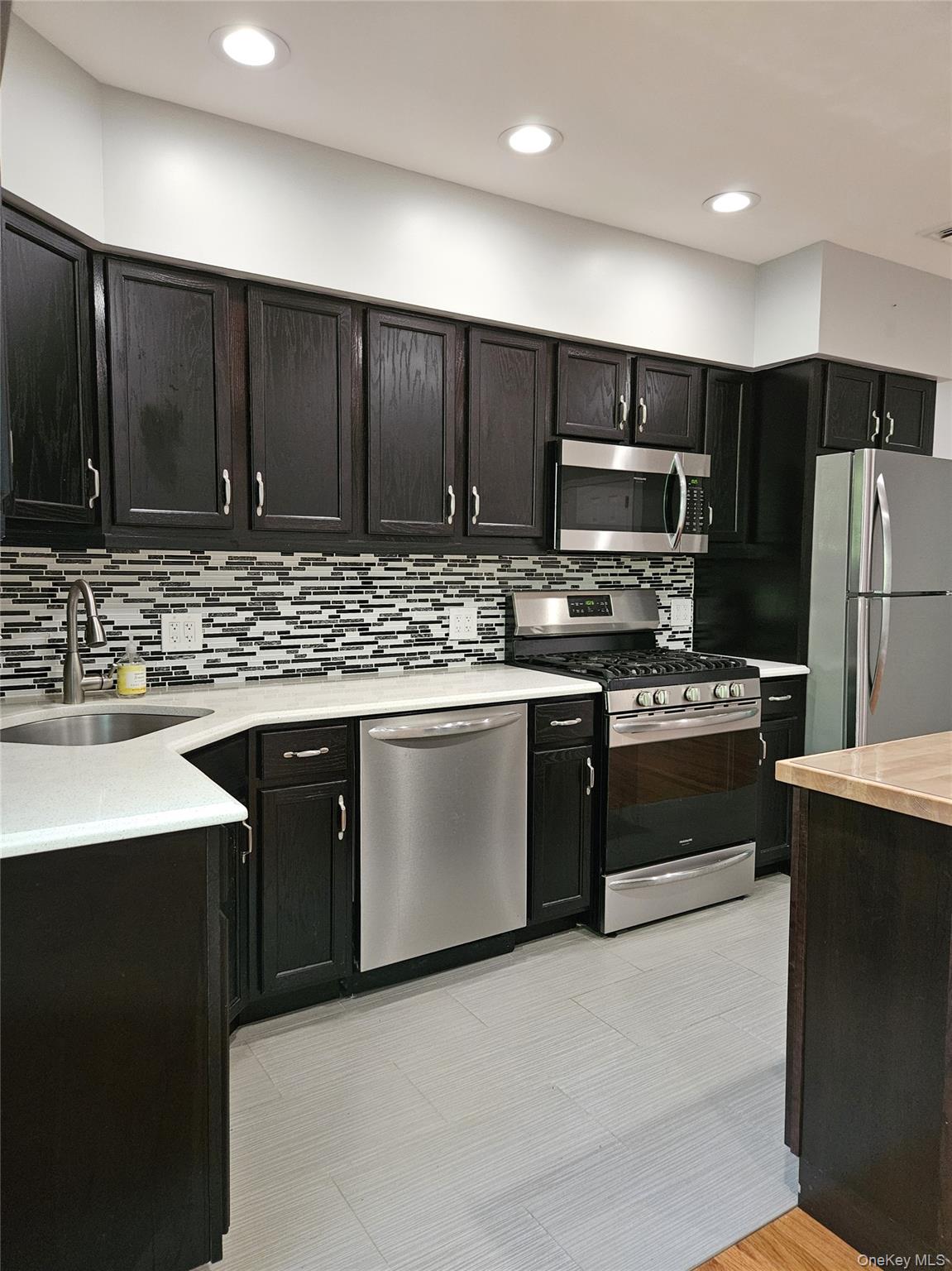 #6 photo, 93 Hempstead Avenue, ナッソー郡 Lynbrook , NY 11563