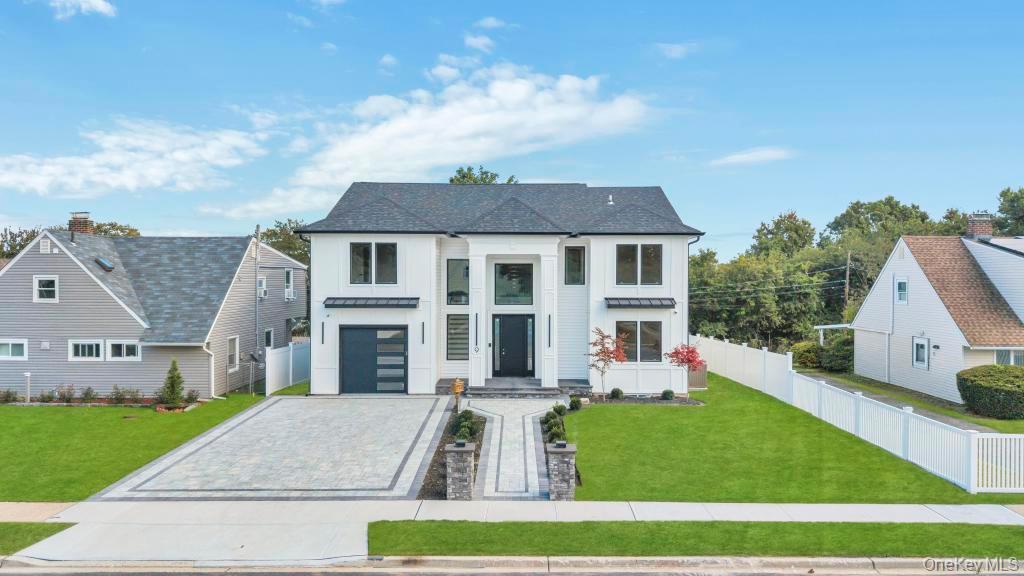 #11 photo, 9 Short Lane, ナッソー郡 Levittown , NY 11756