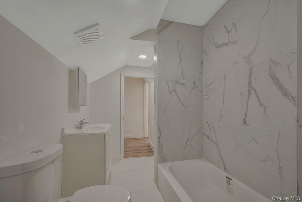 #14 photo, 30 Dogwood Road, サフォーク郡 Rocky Point , NY 11778